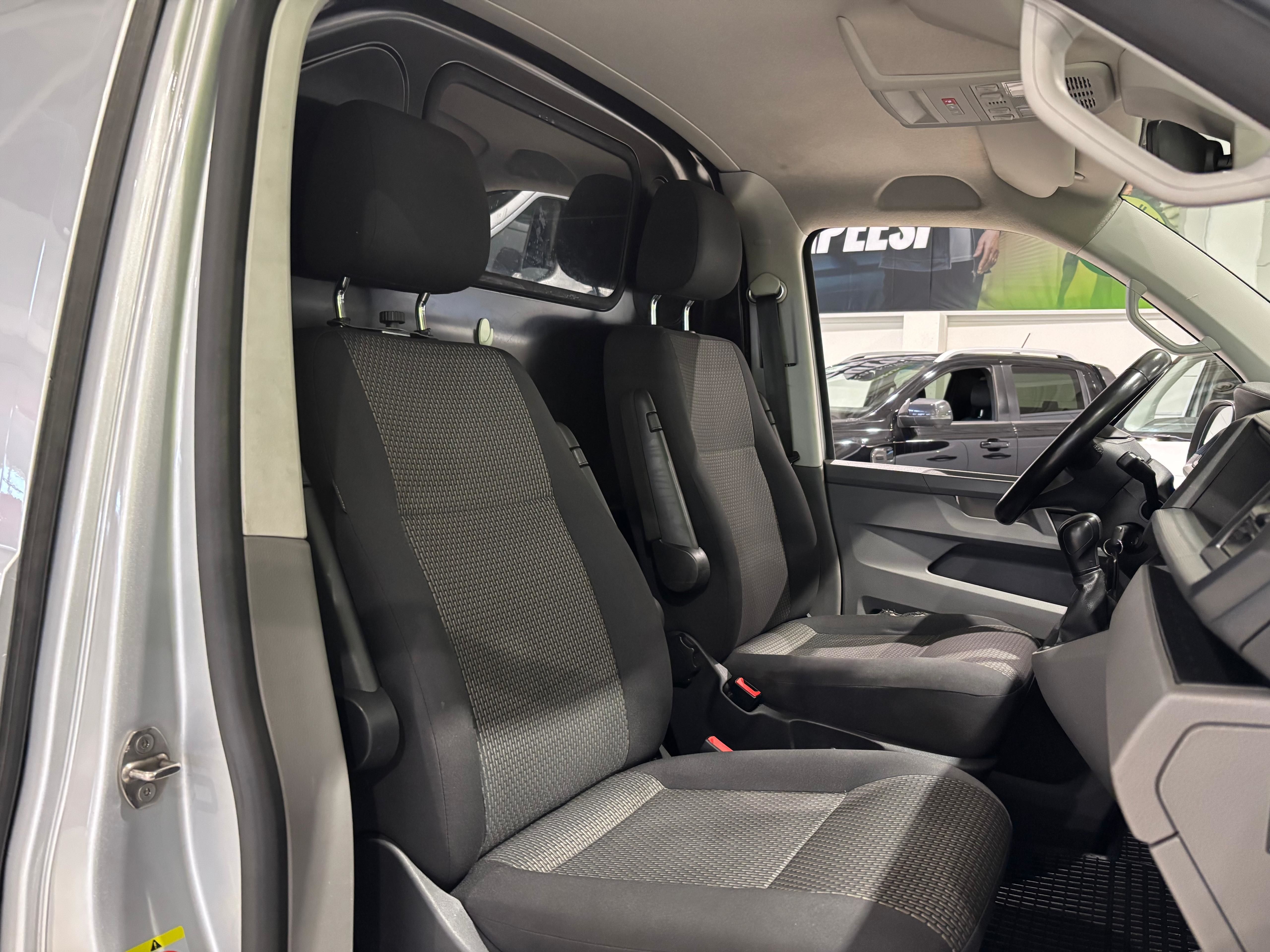 Volkswagen Transporter 2021