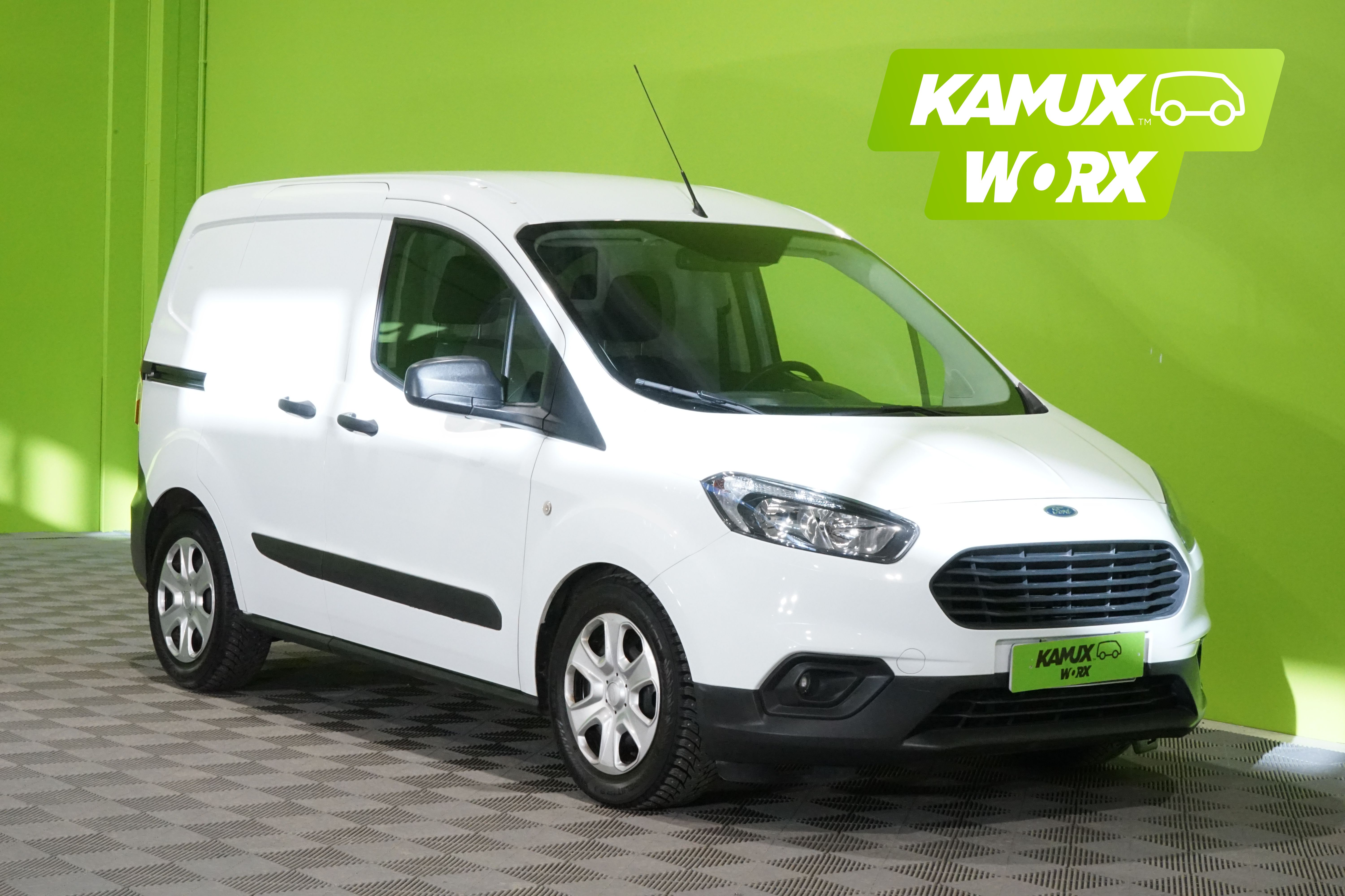 Ford Transit Courier 2020