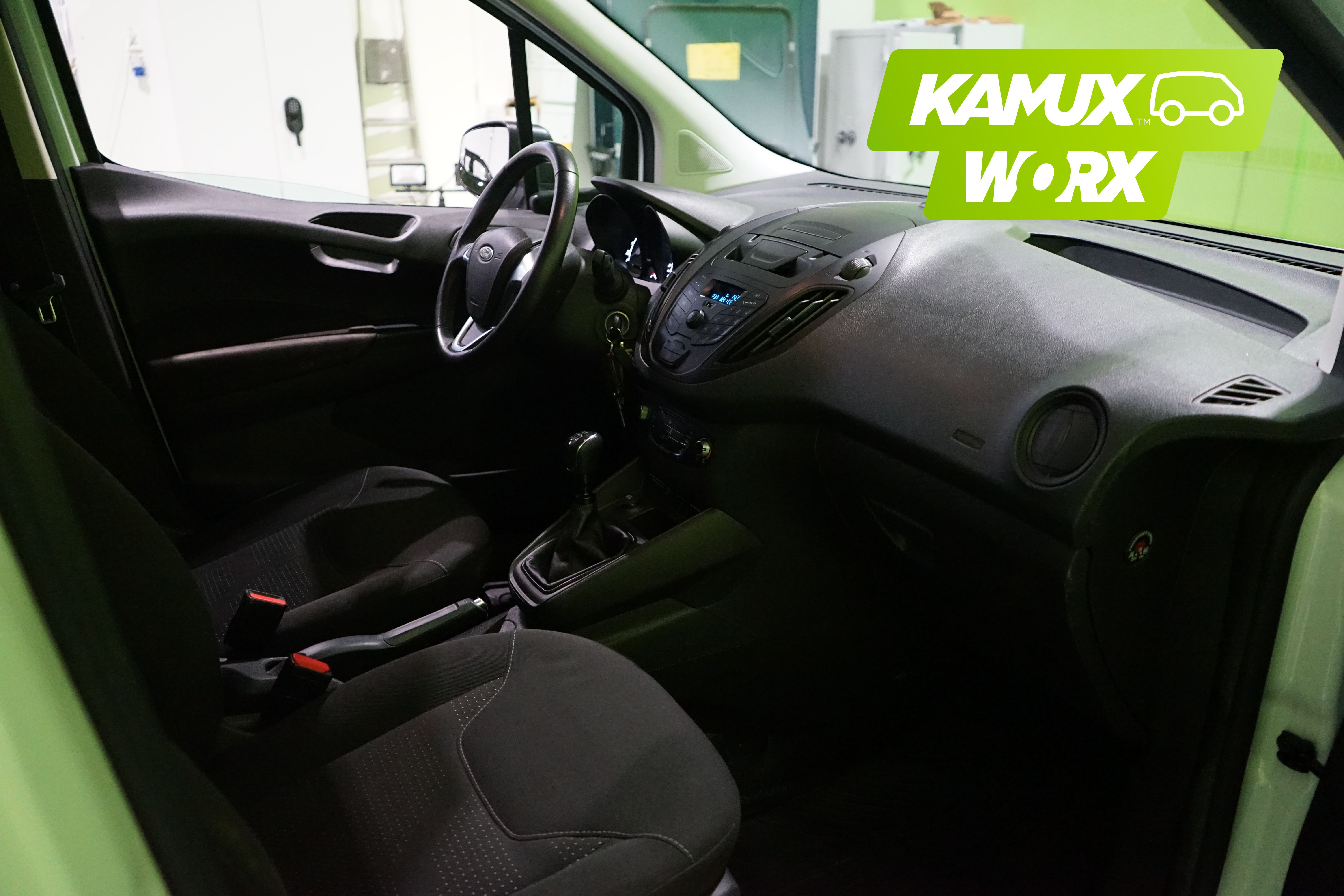 Ford Transit Courier 2020