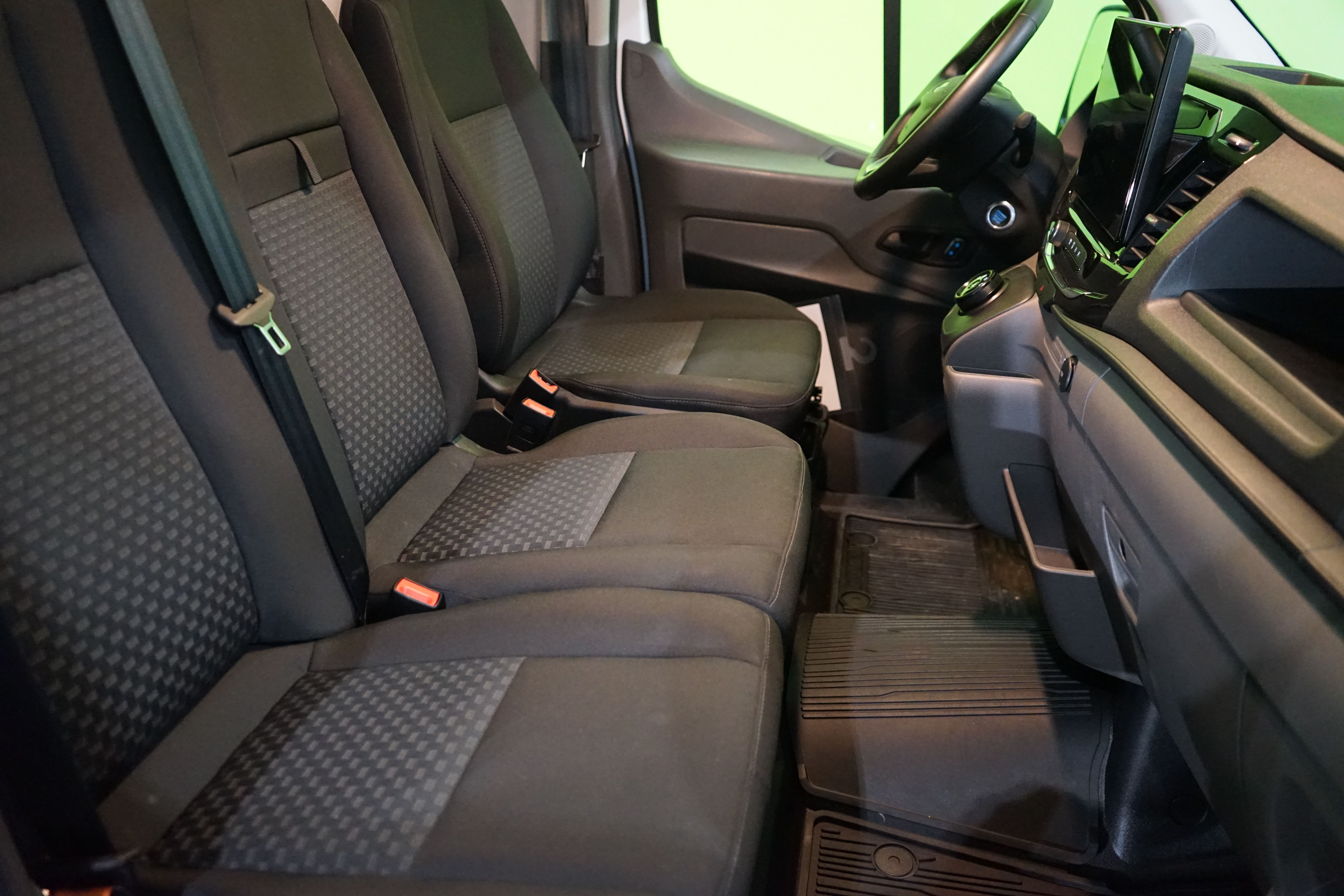 Ford Transit 2024