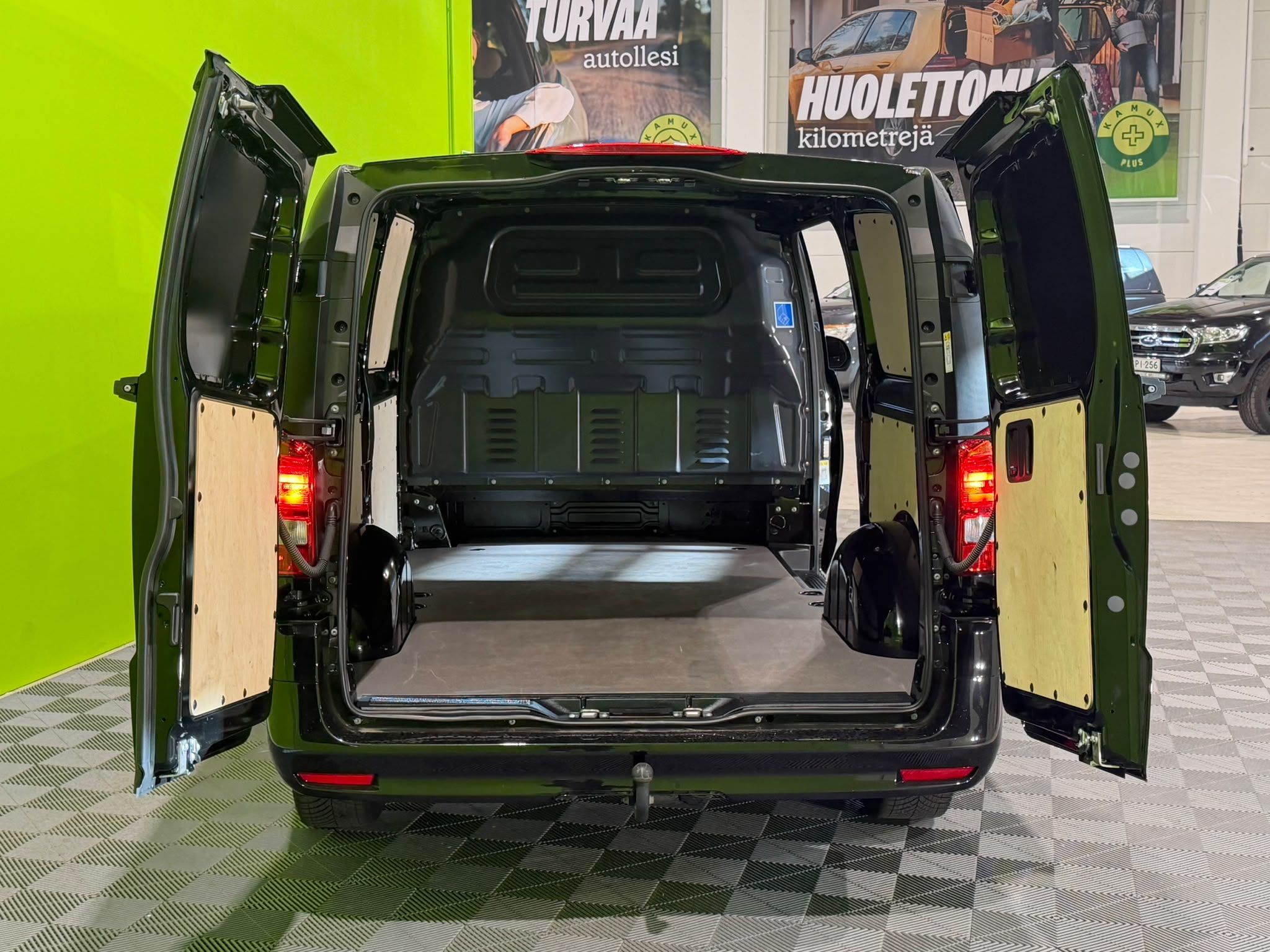 Mercedes-Benz Vito 2025