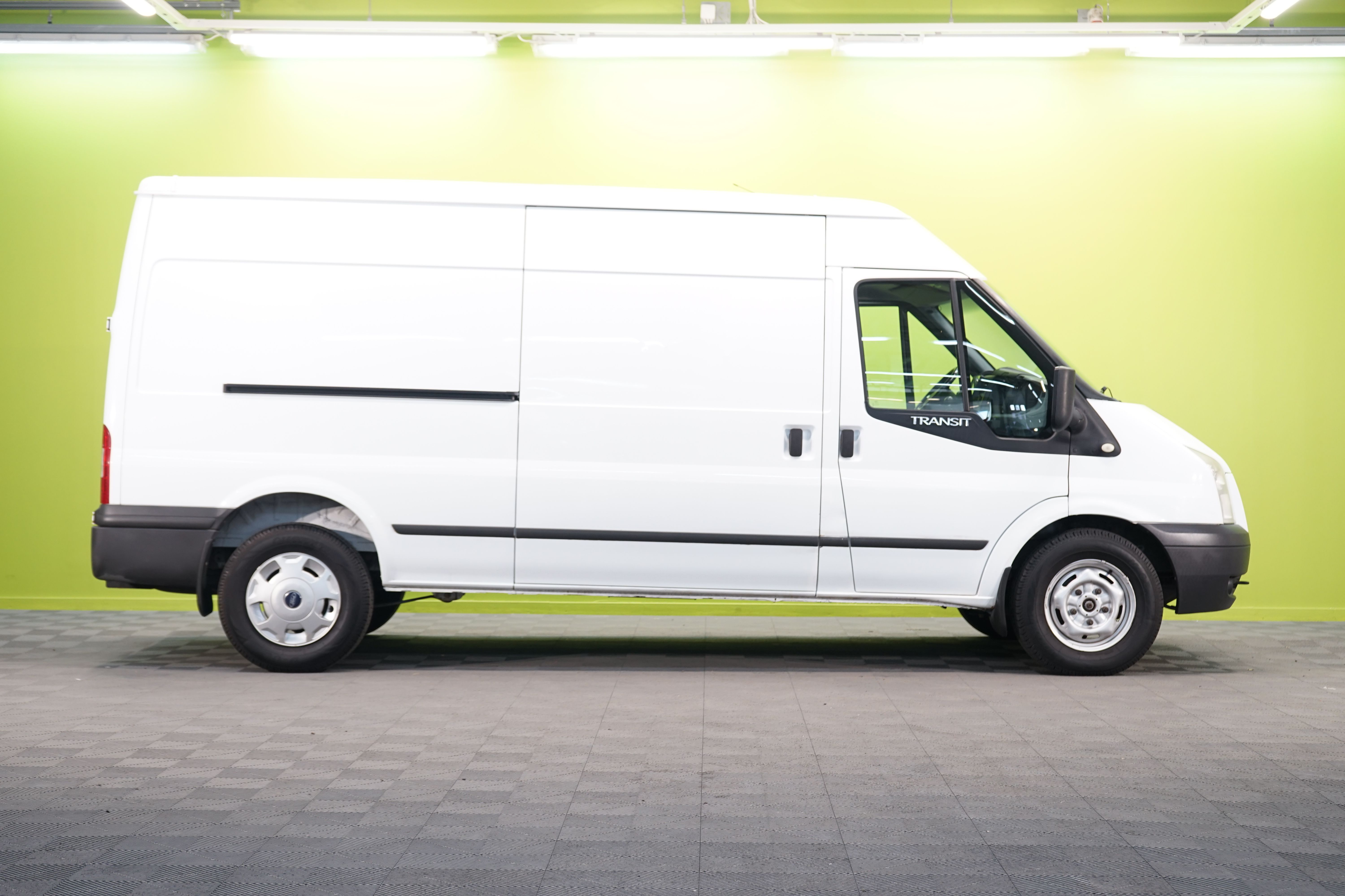 Ford Transit 2012