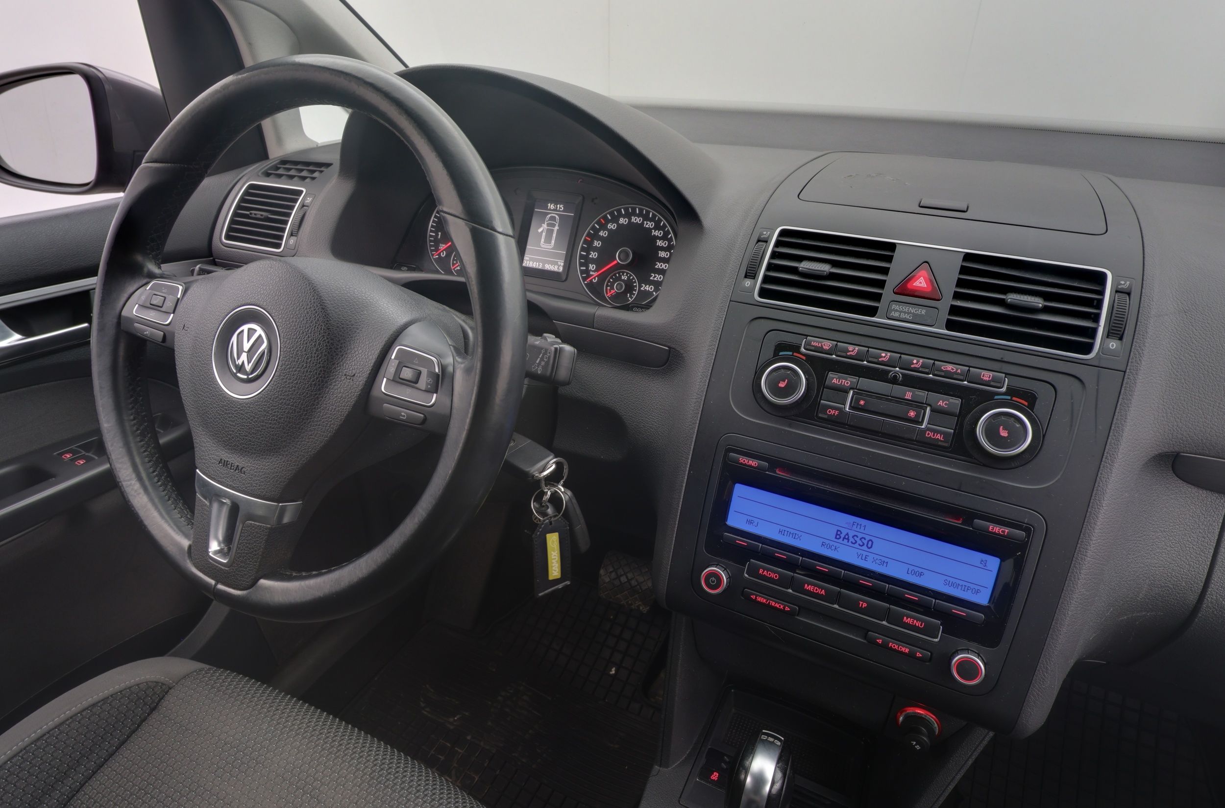 Volkswagen Touran 2011