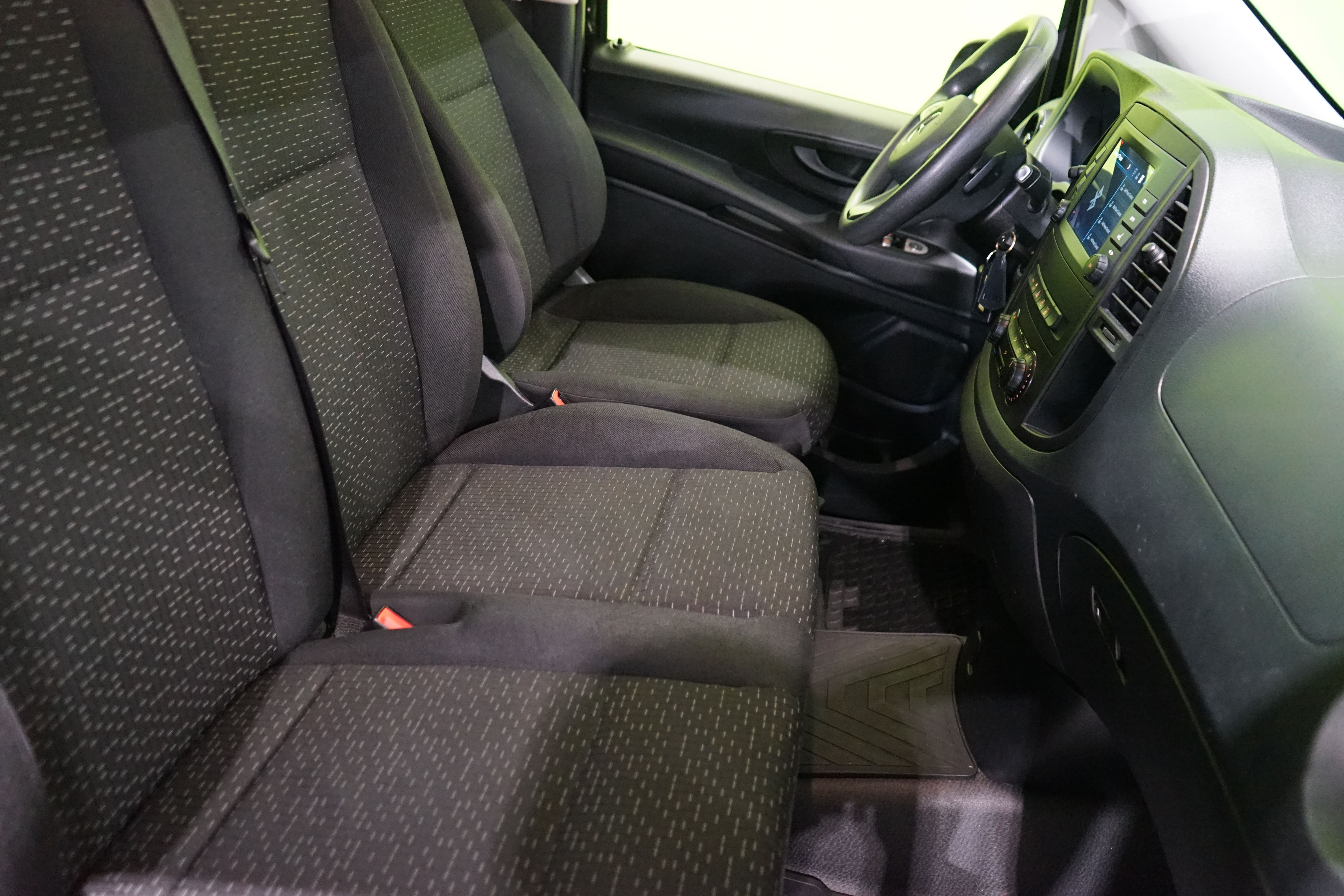 Mercedes-Benz Vito 2023