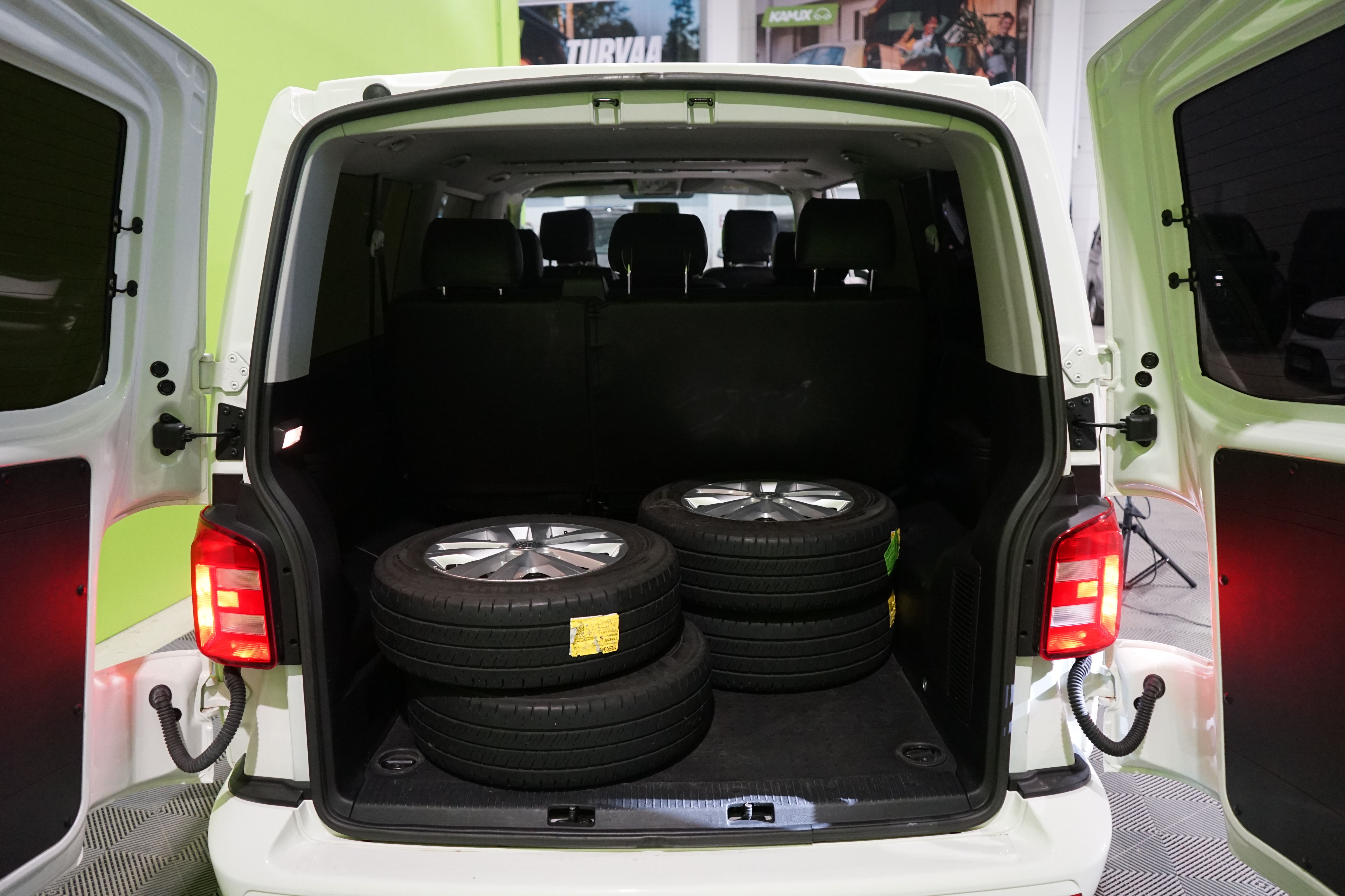 Volkswagen Caravelle 2017