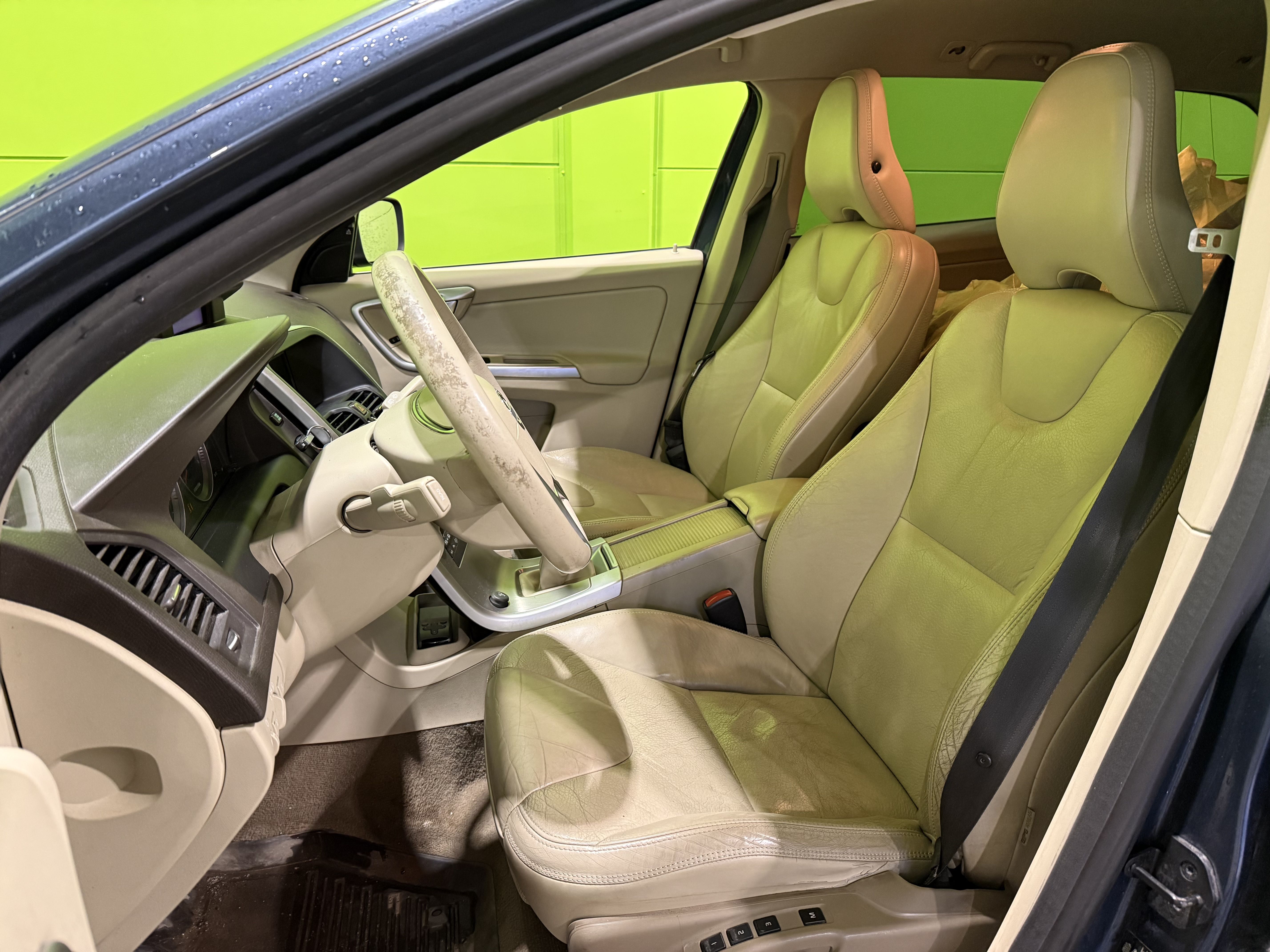 Volvo XC60 2009