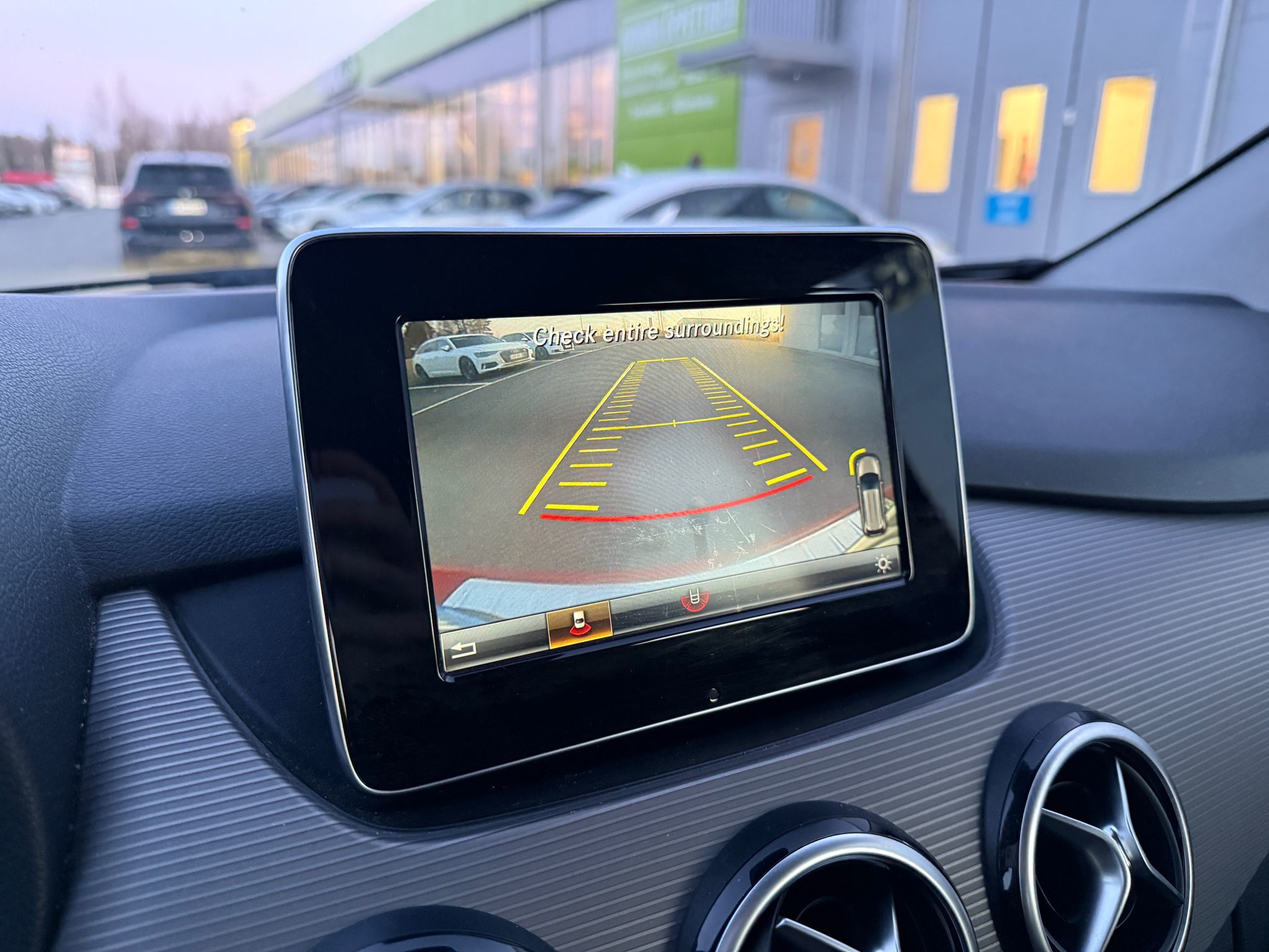 Mercedes-Benz B 2015