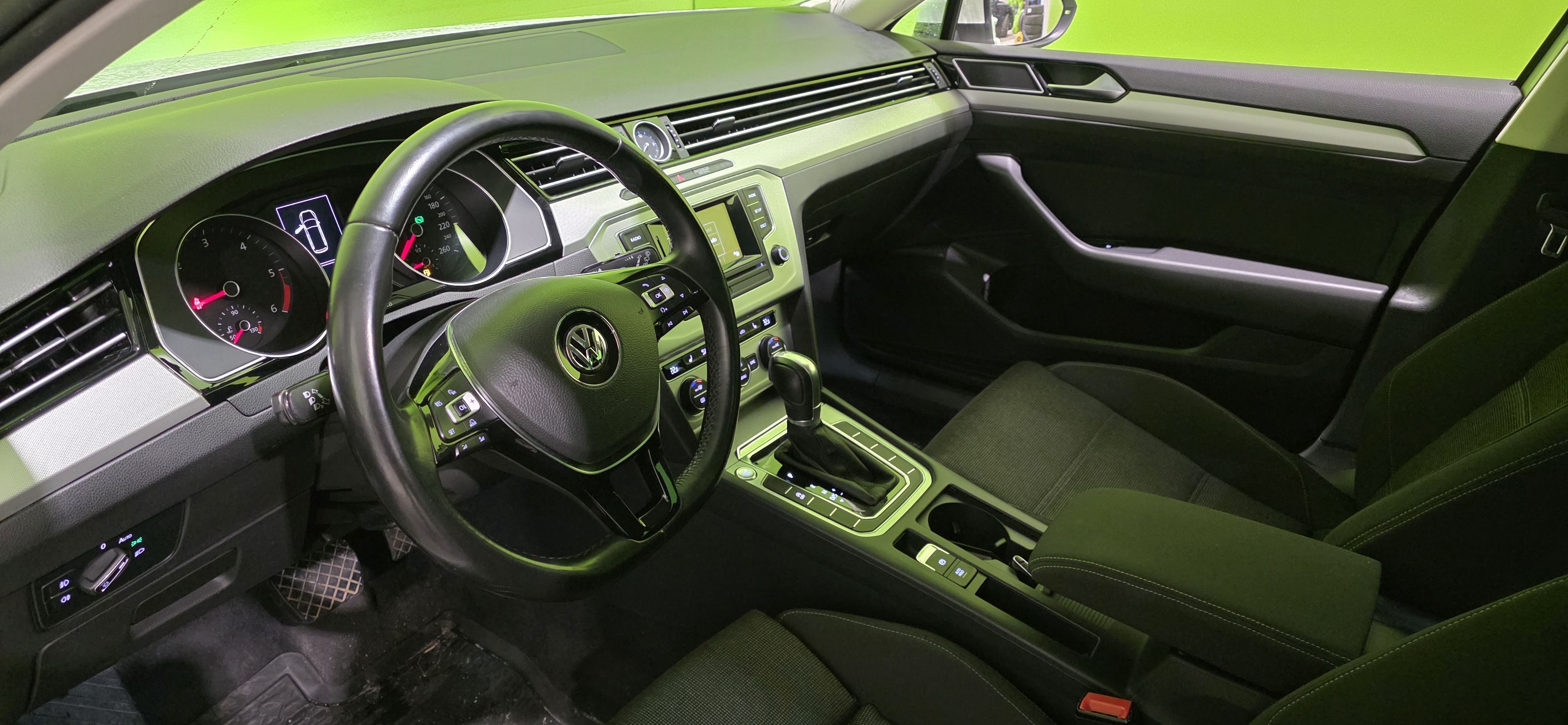 Volkswagen Passat 2015