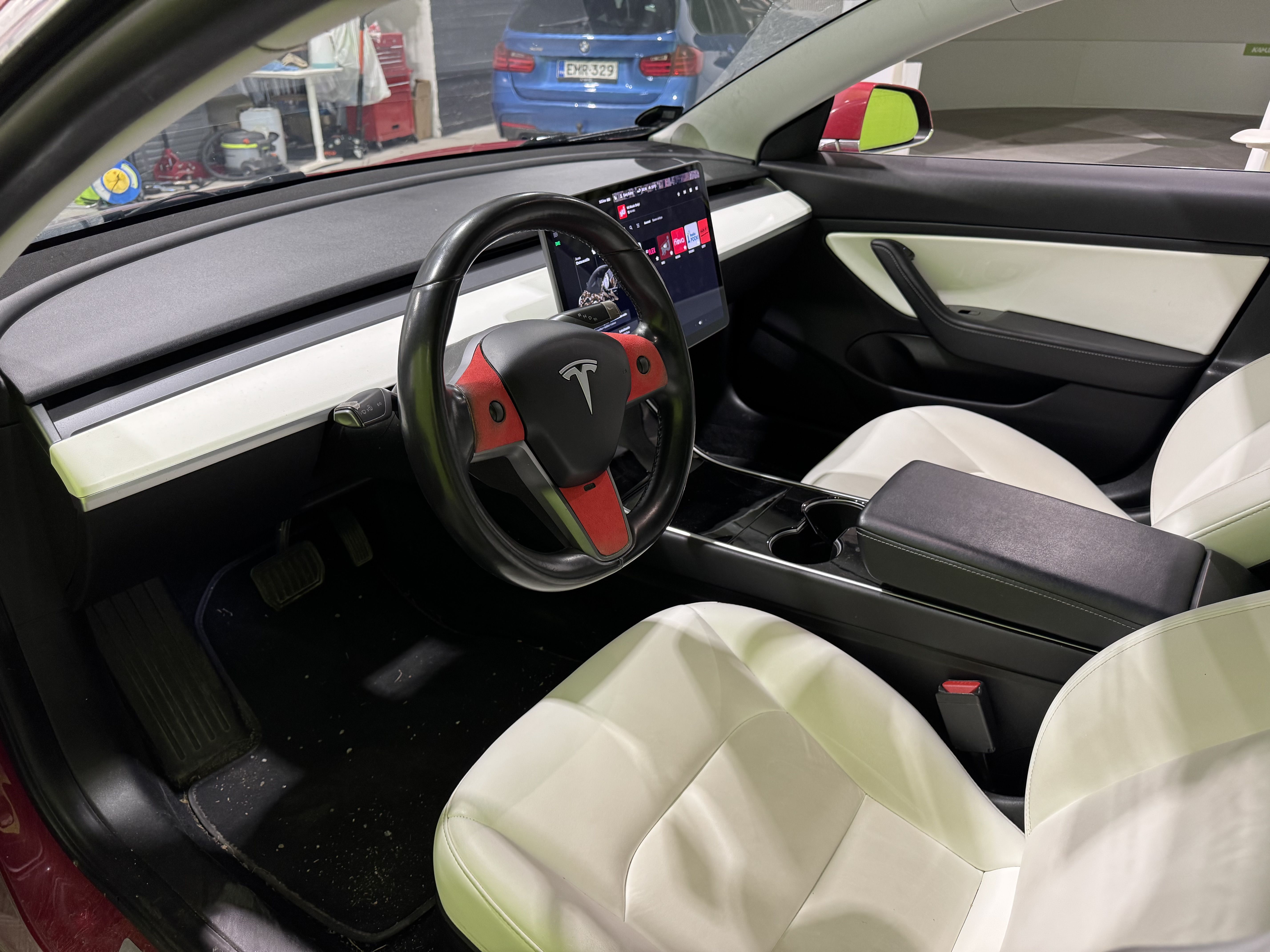 Tesla Model 3 2019