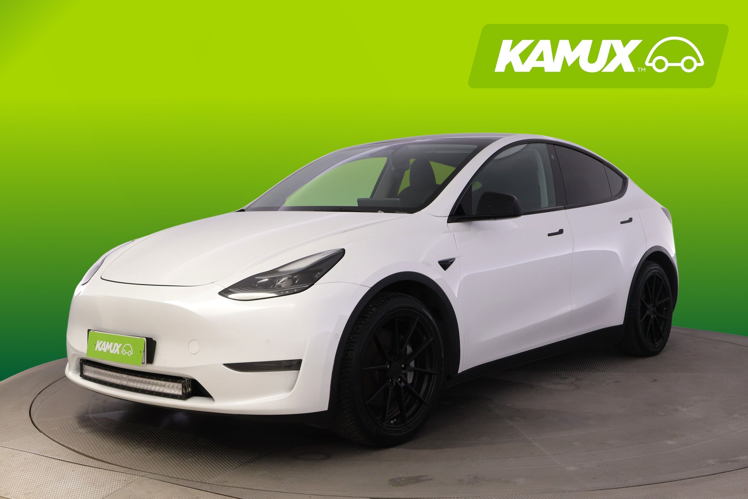 Tesla Model Y 2022