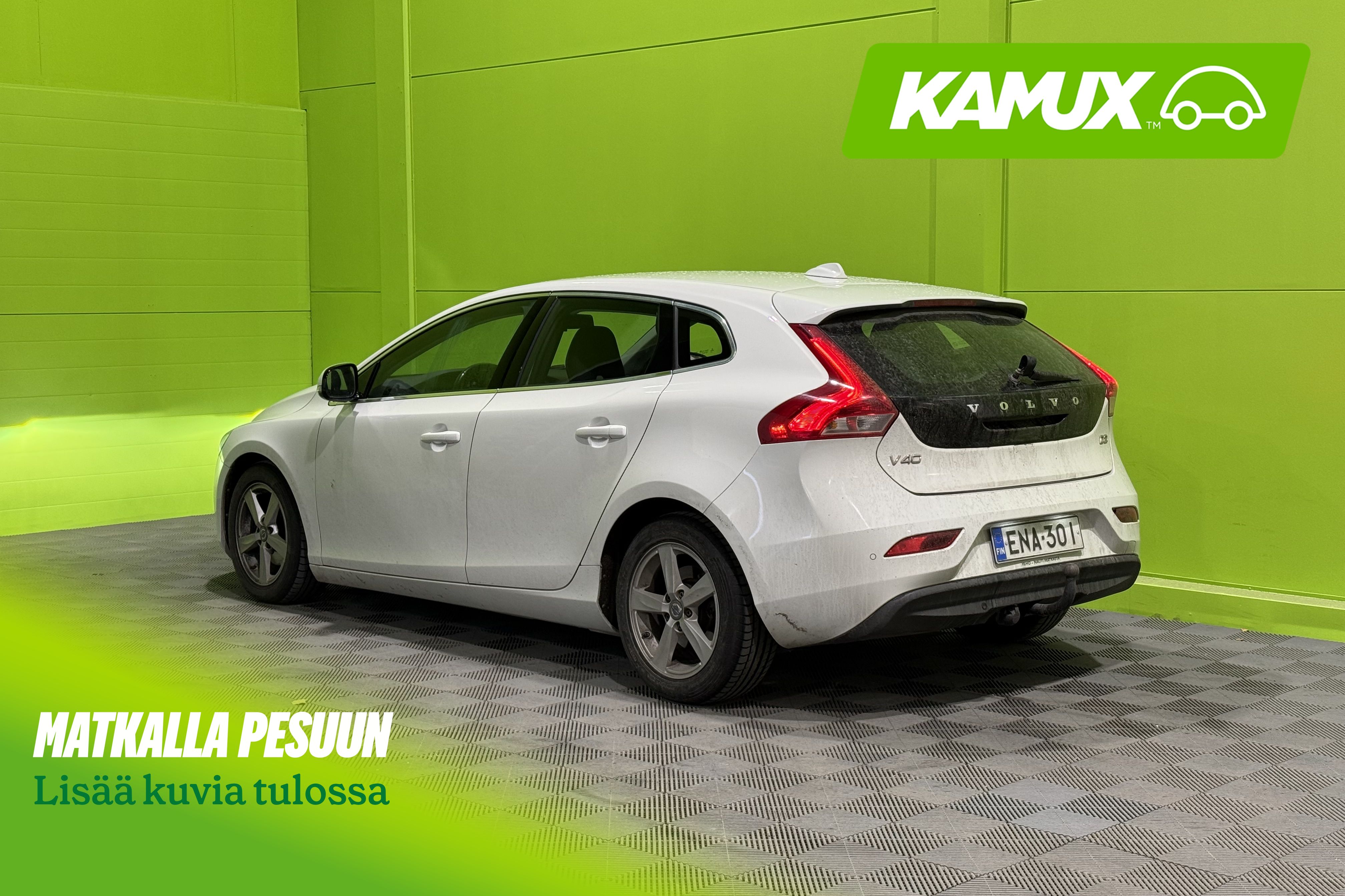 Volvo V40 2015