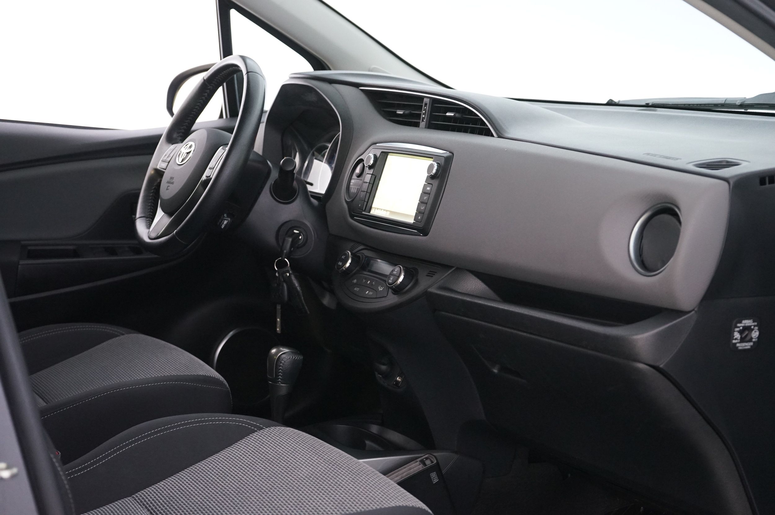 Toyota Yaris 2016