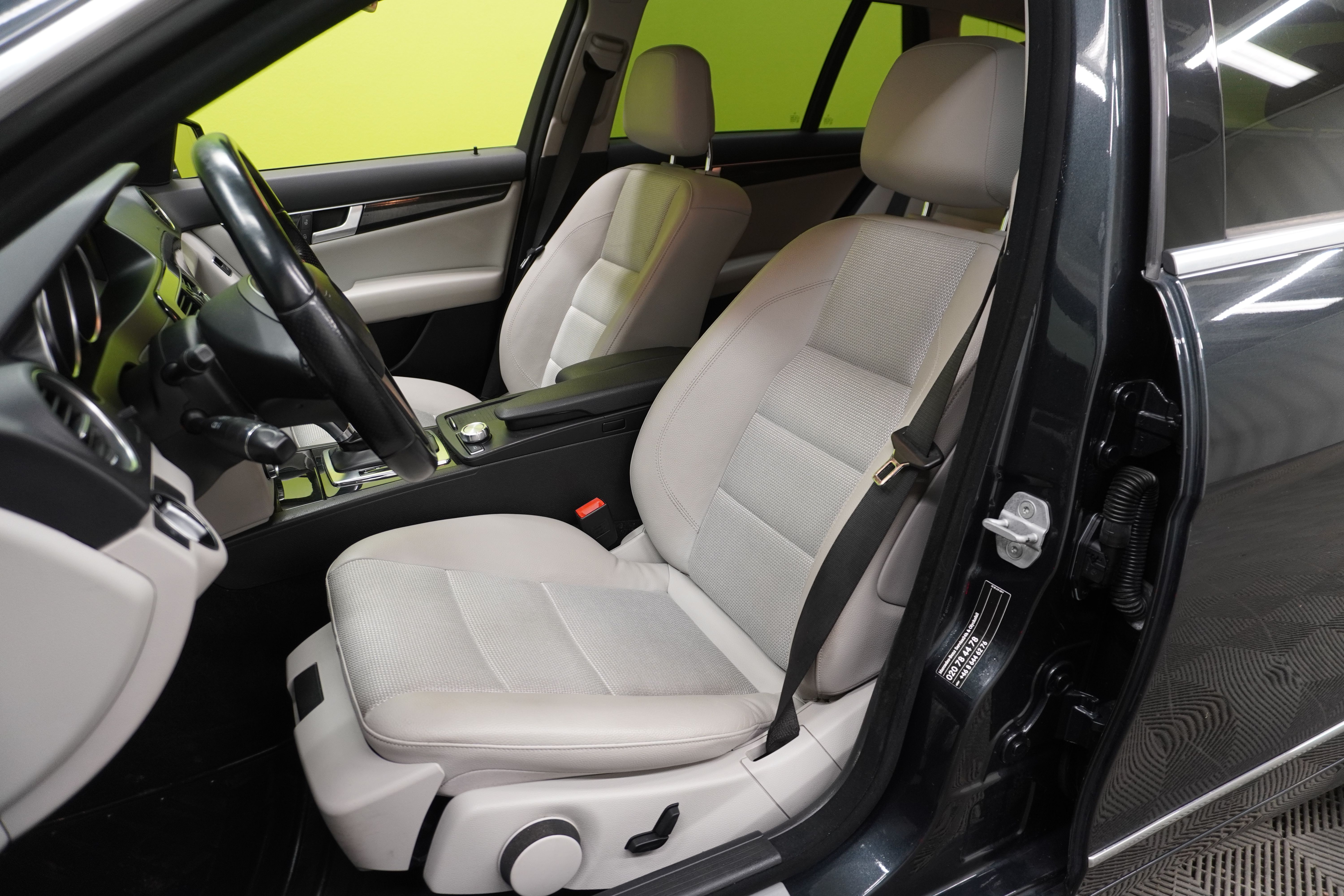 Mercedes-Benz C 2011