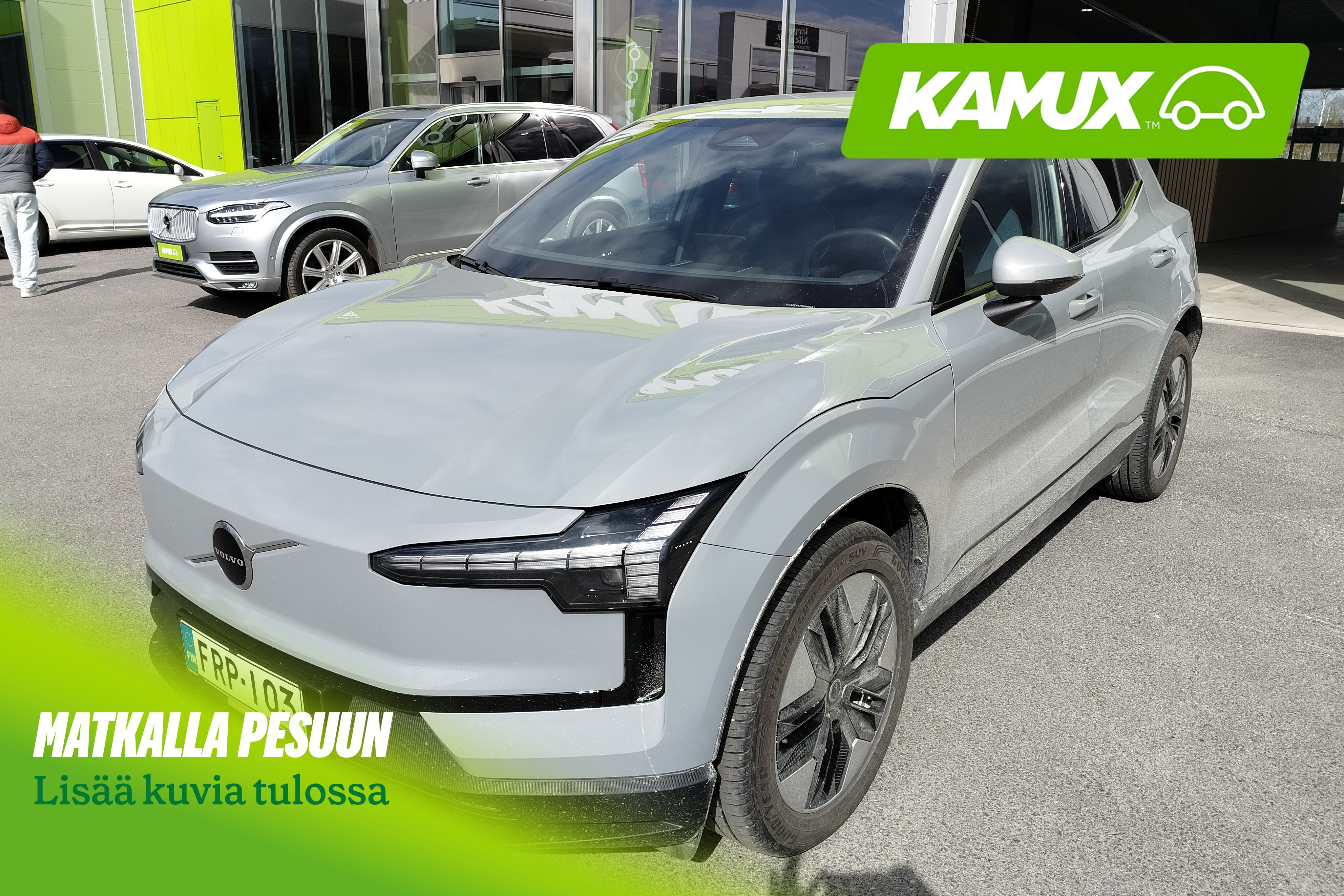 Volvo EX30 2024