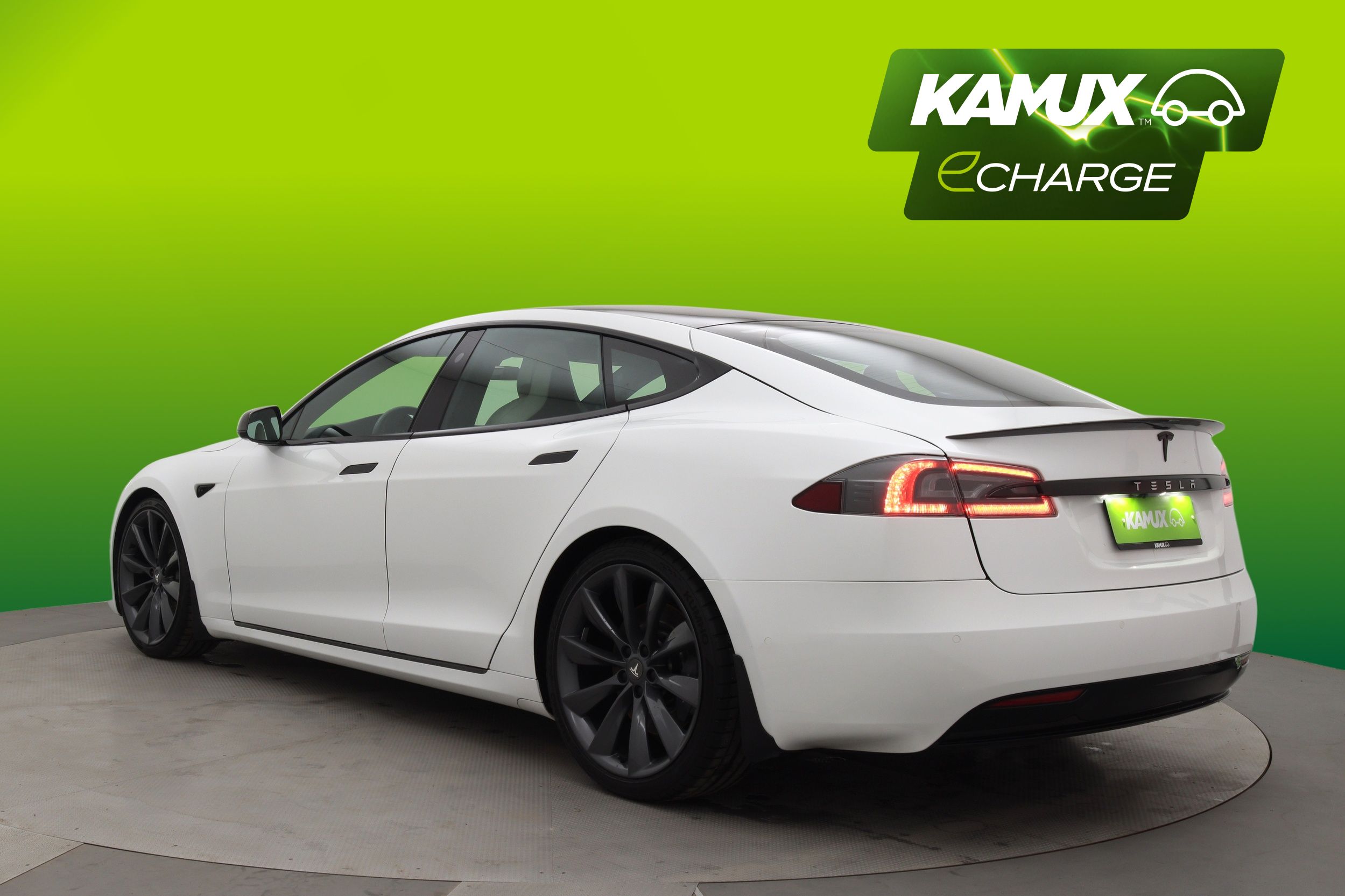 Tesla Model S 2020