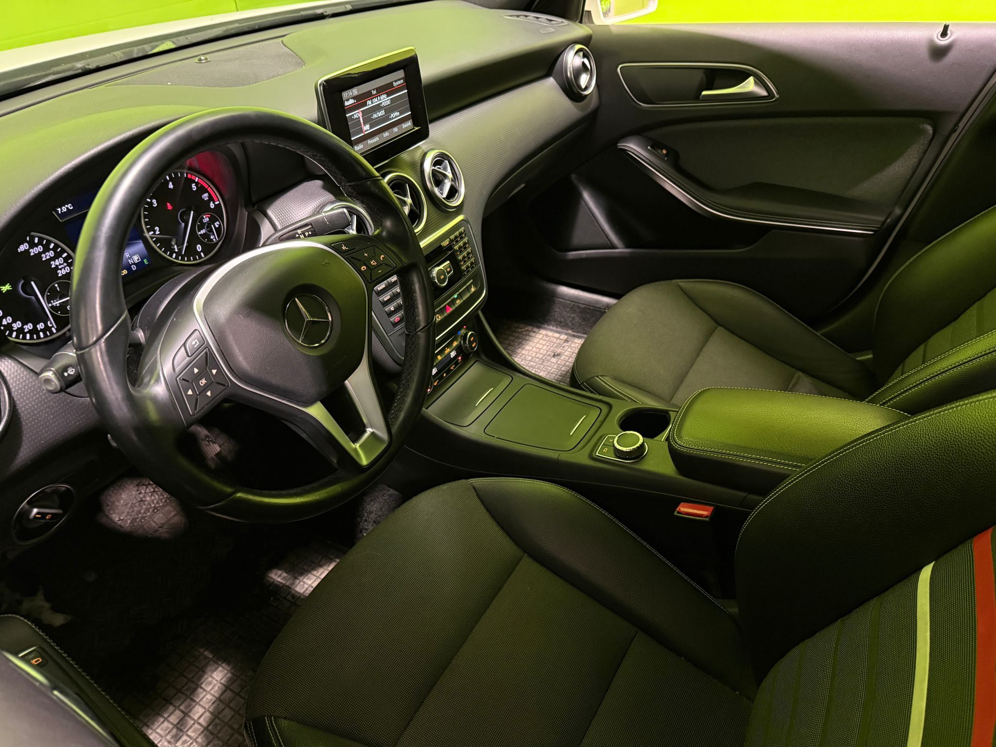 Mercedes-Benz A 2014