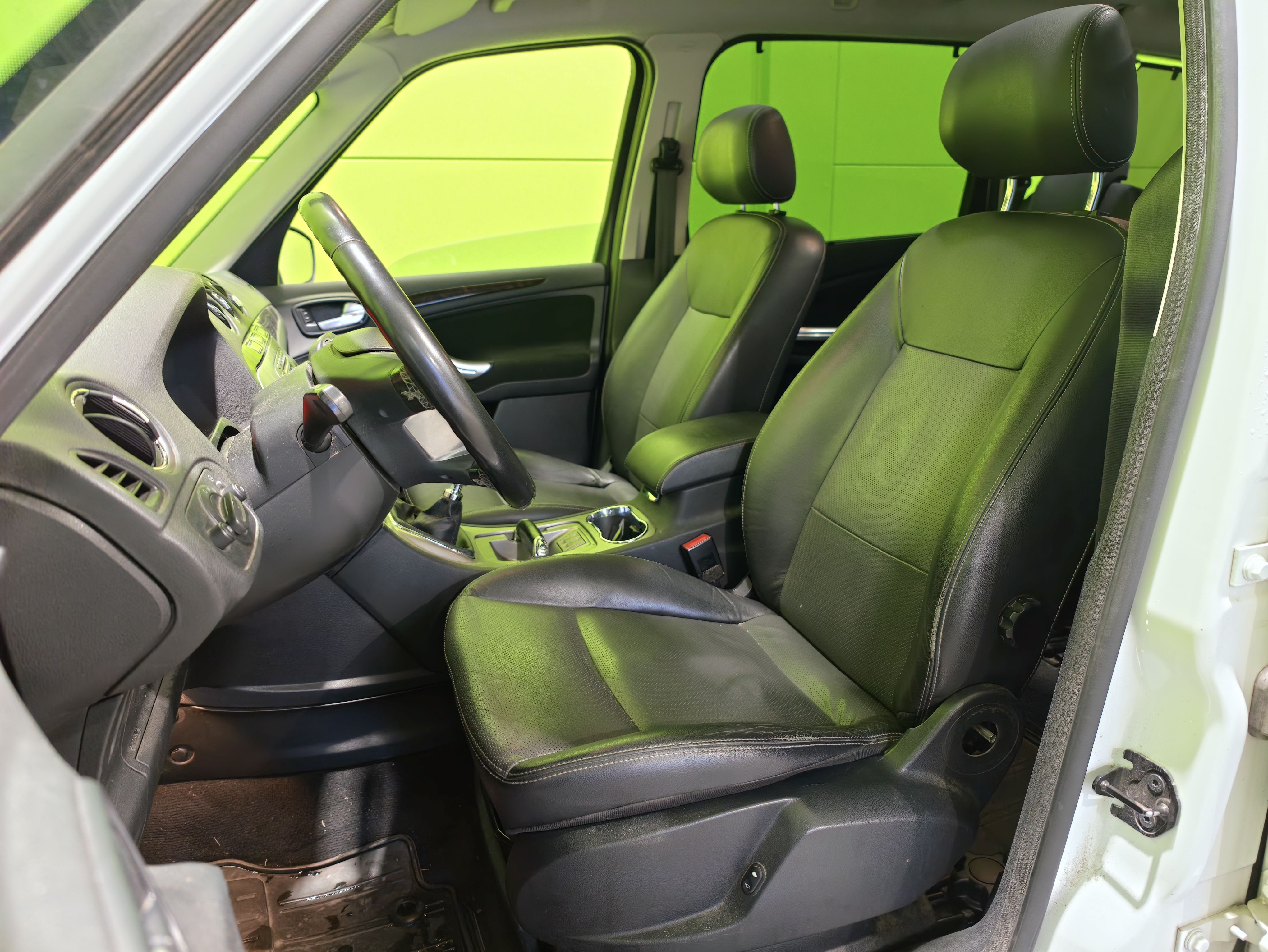 Ford Galaxy 2010
