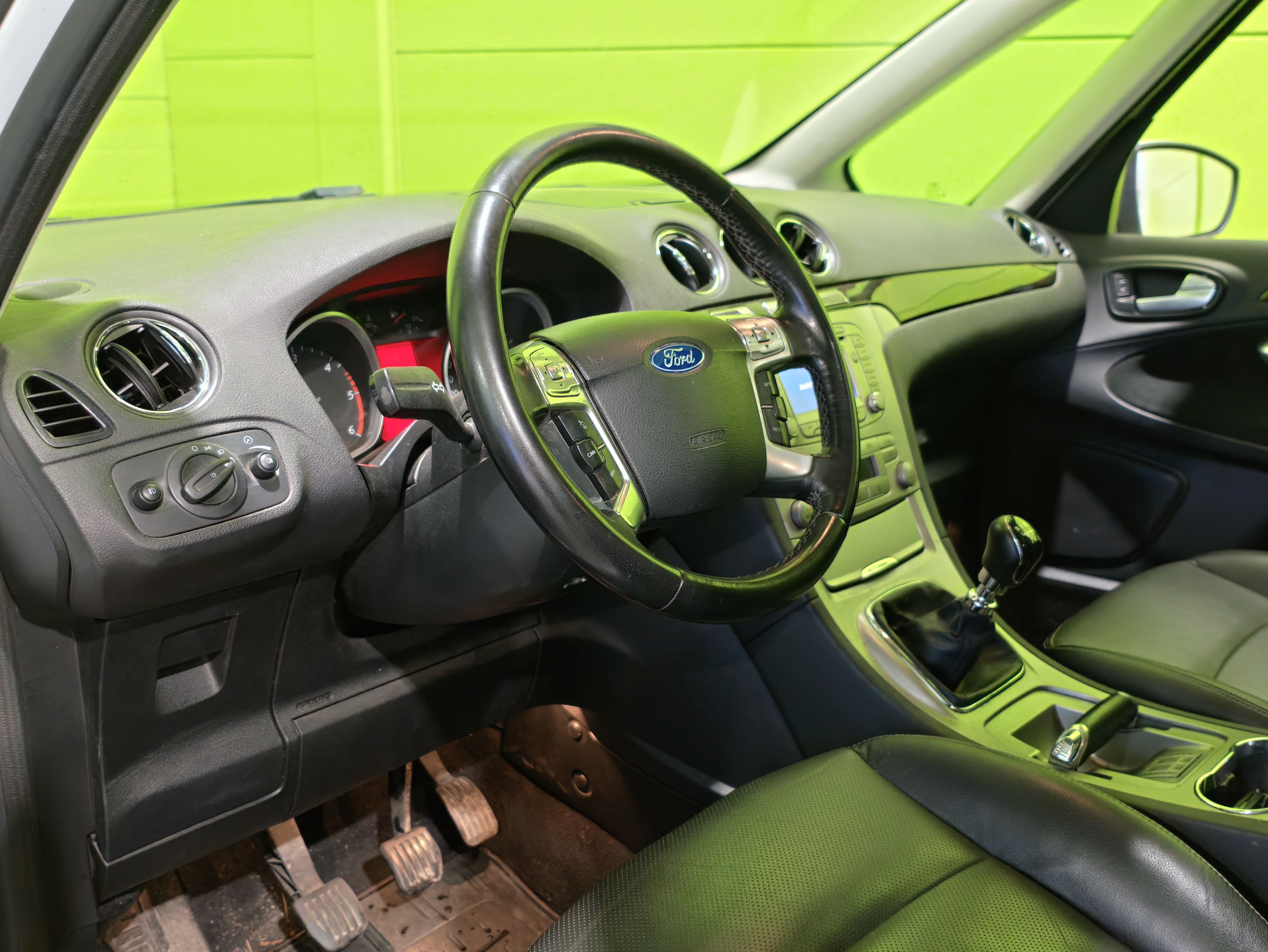 Ford Galaxy 2010