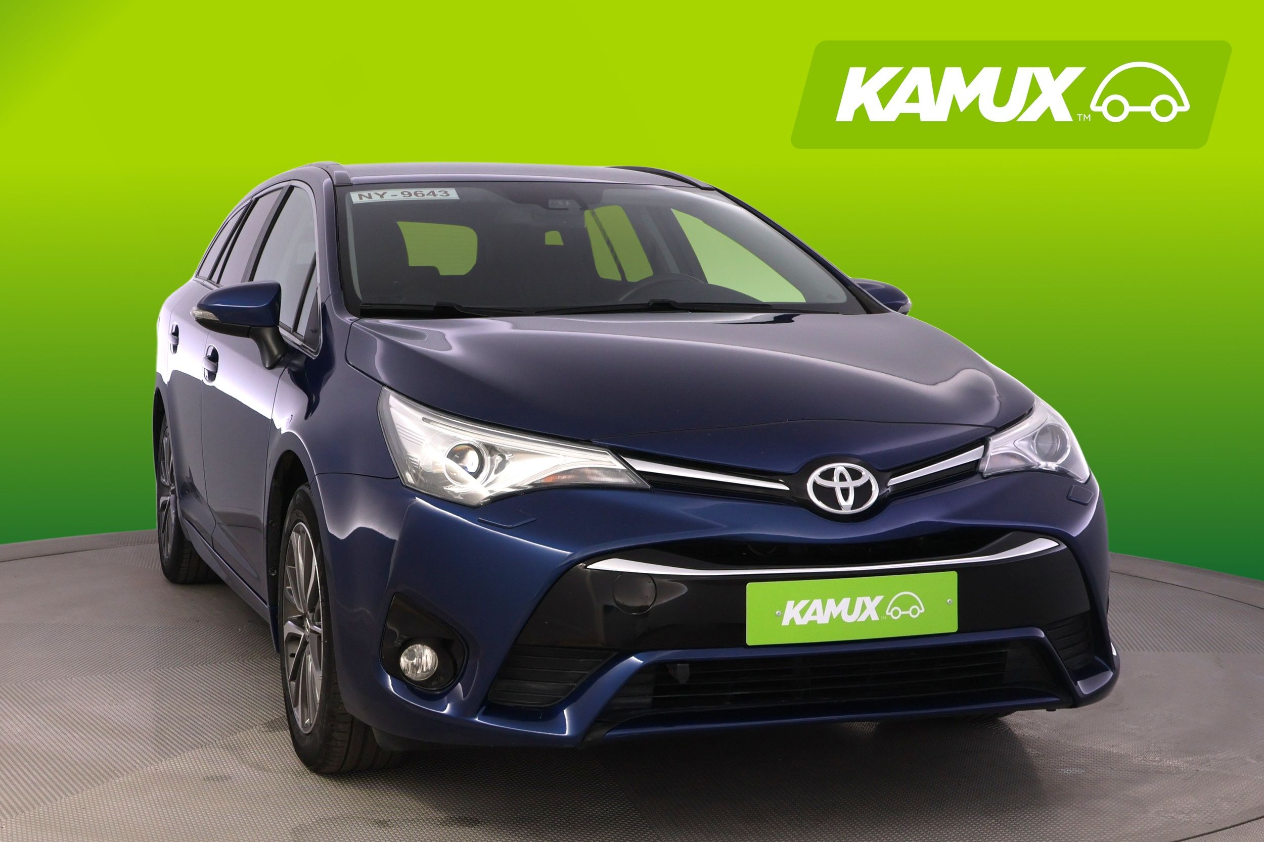Toyota Avensis 2015