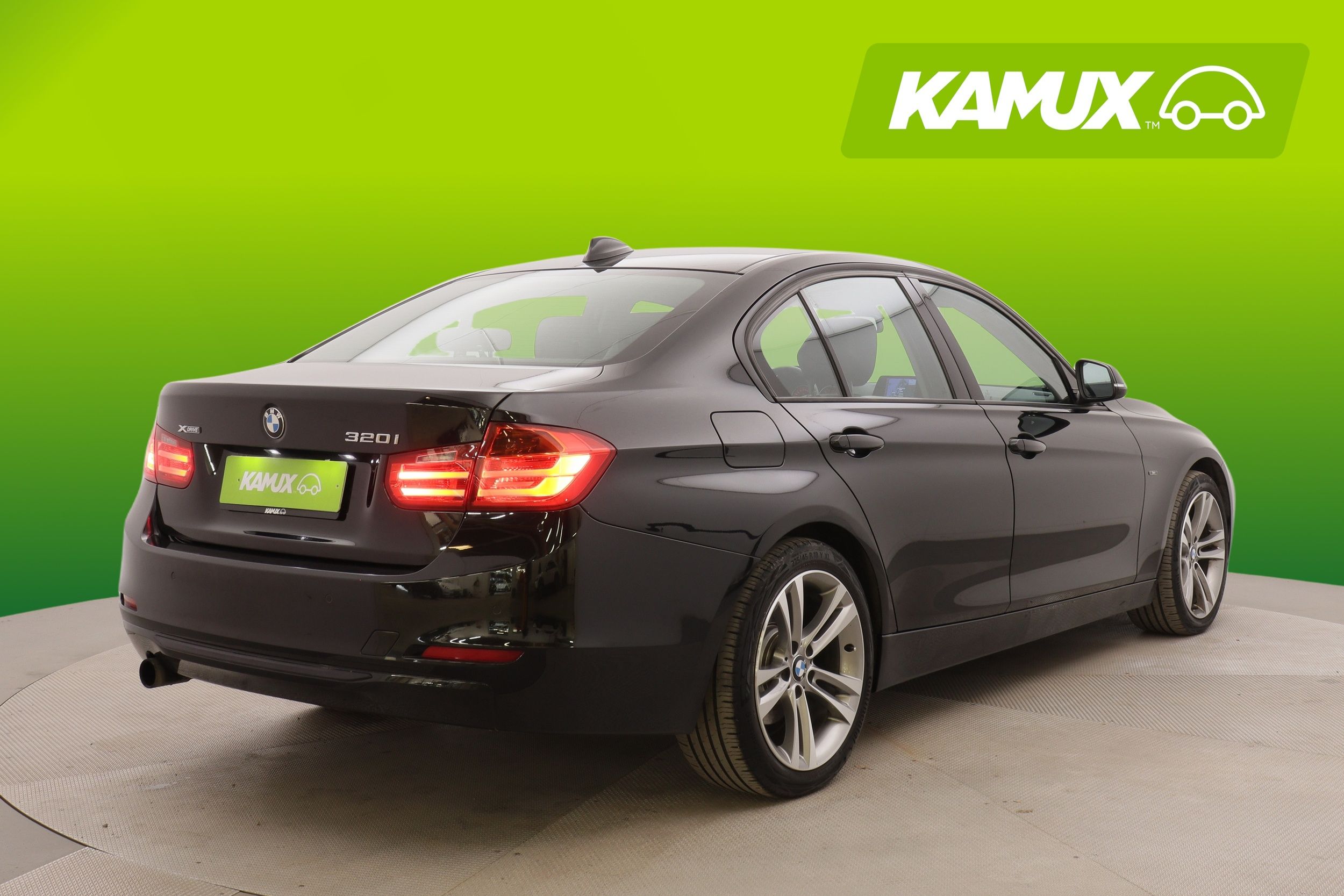 BMW 320 2013