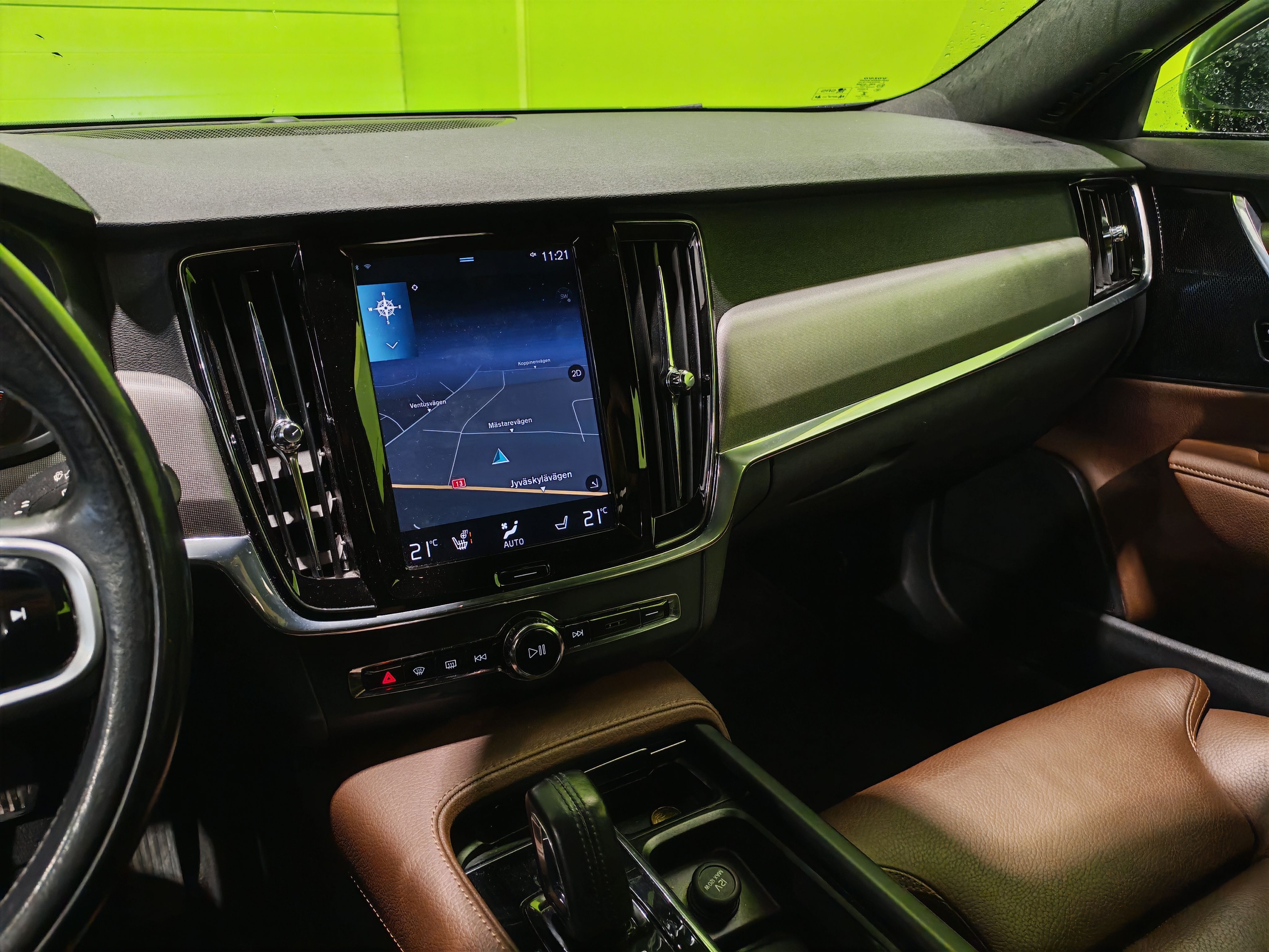 Volvo V90 2021