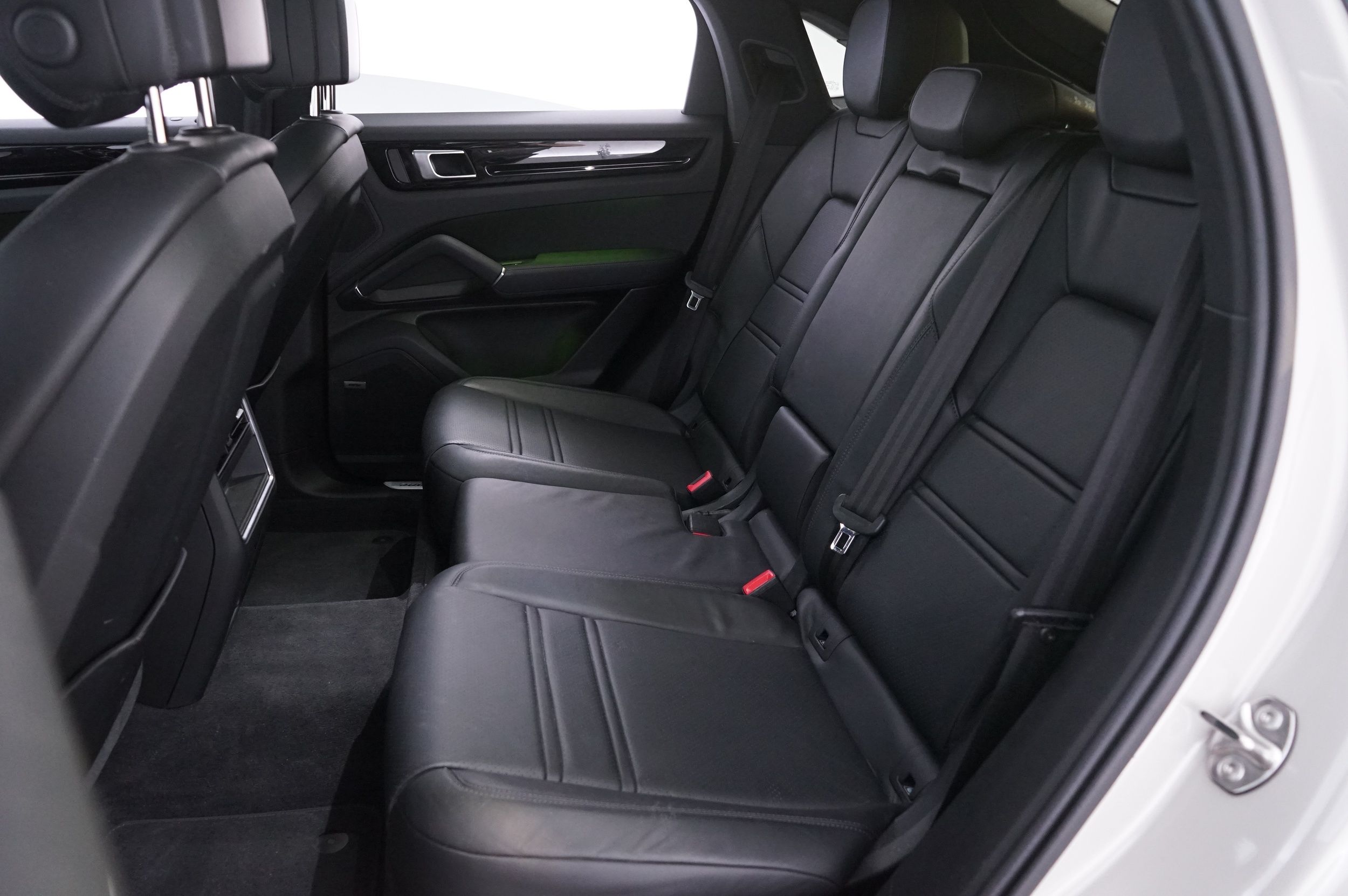 Porsche Cayenne 2023