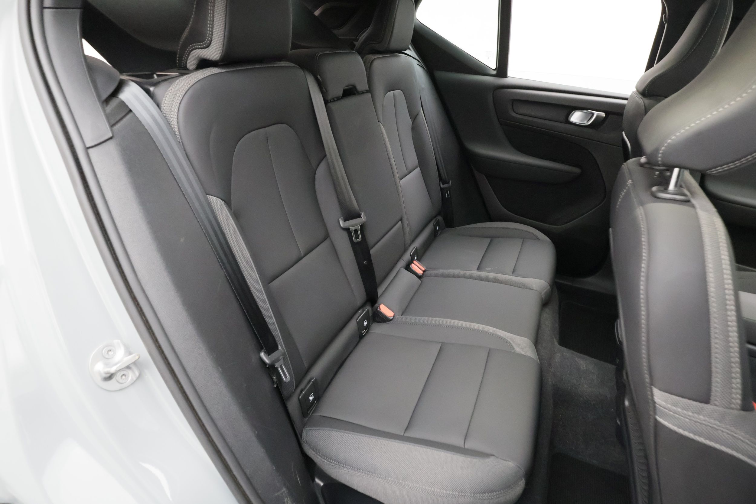 Volvo XC40 2024
