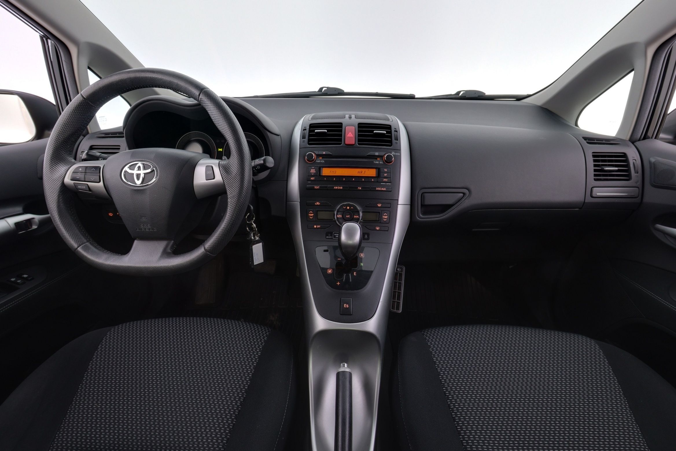 Toyota Auris 2010