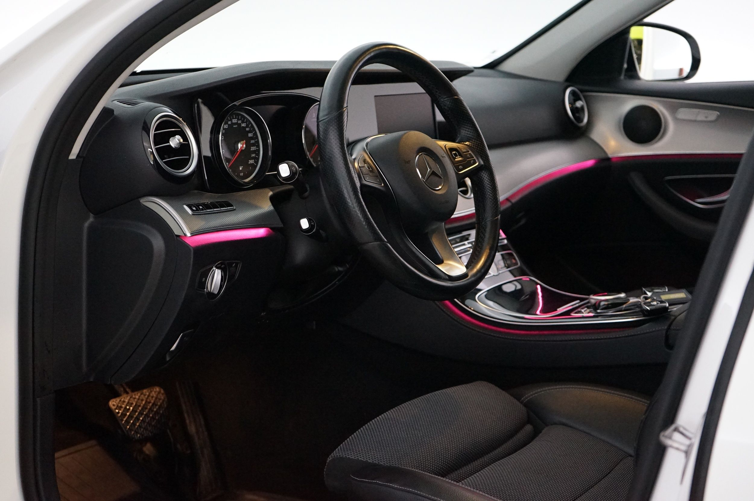 Mercedes-Benz E 2017