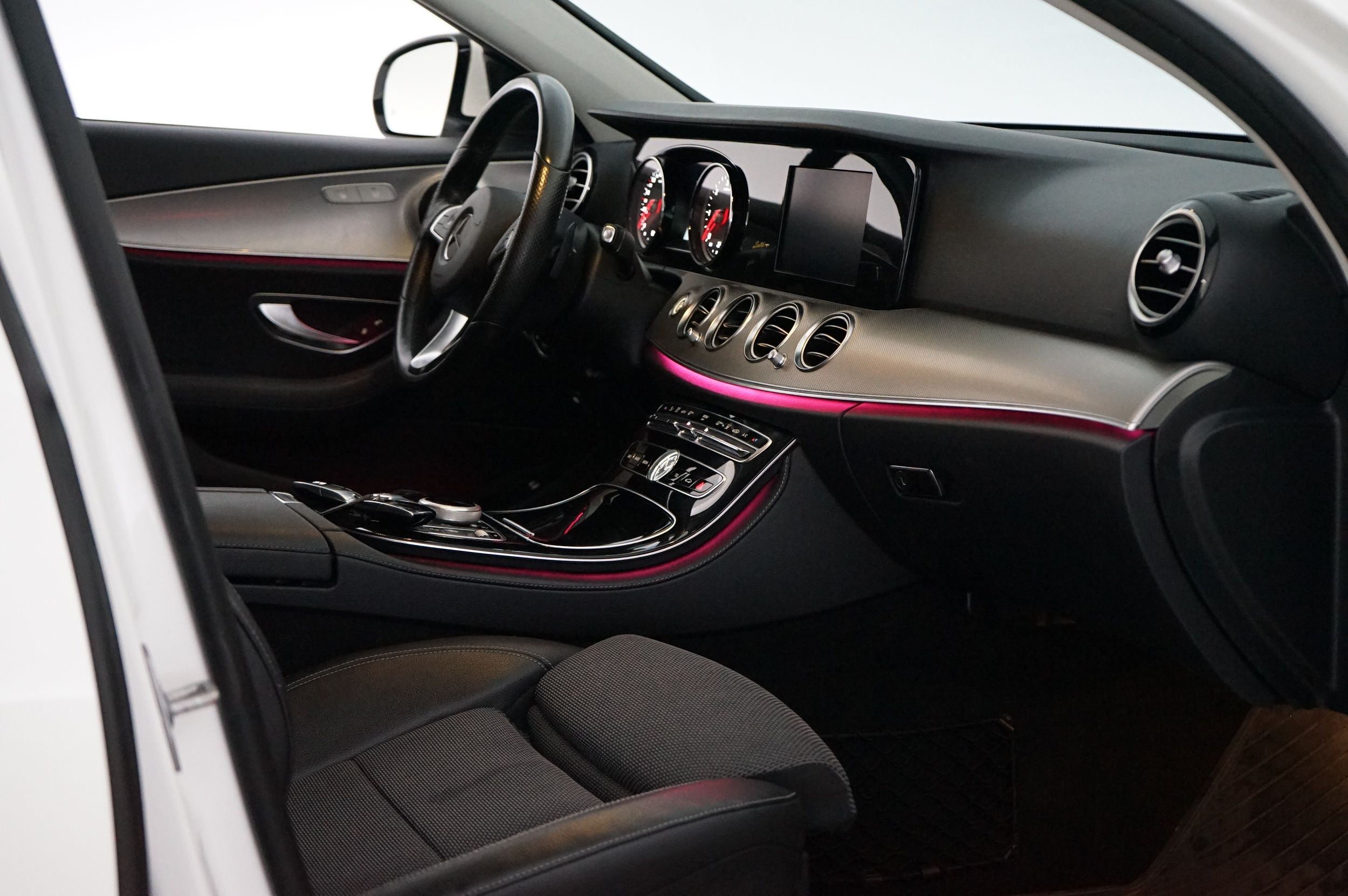 Mercedes-Benz E 2017