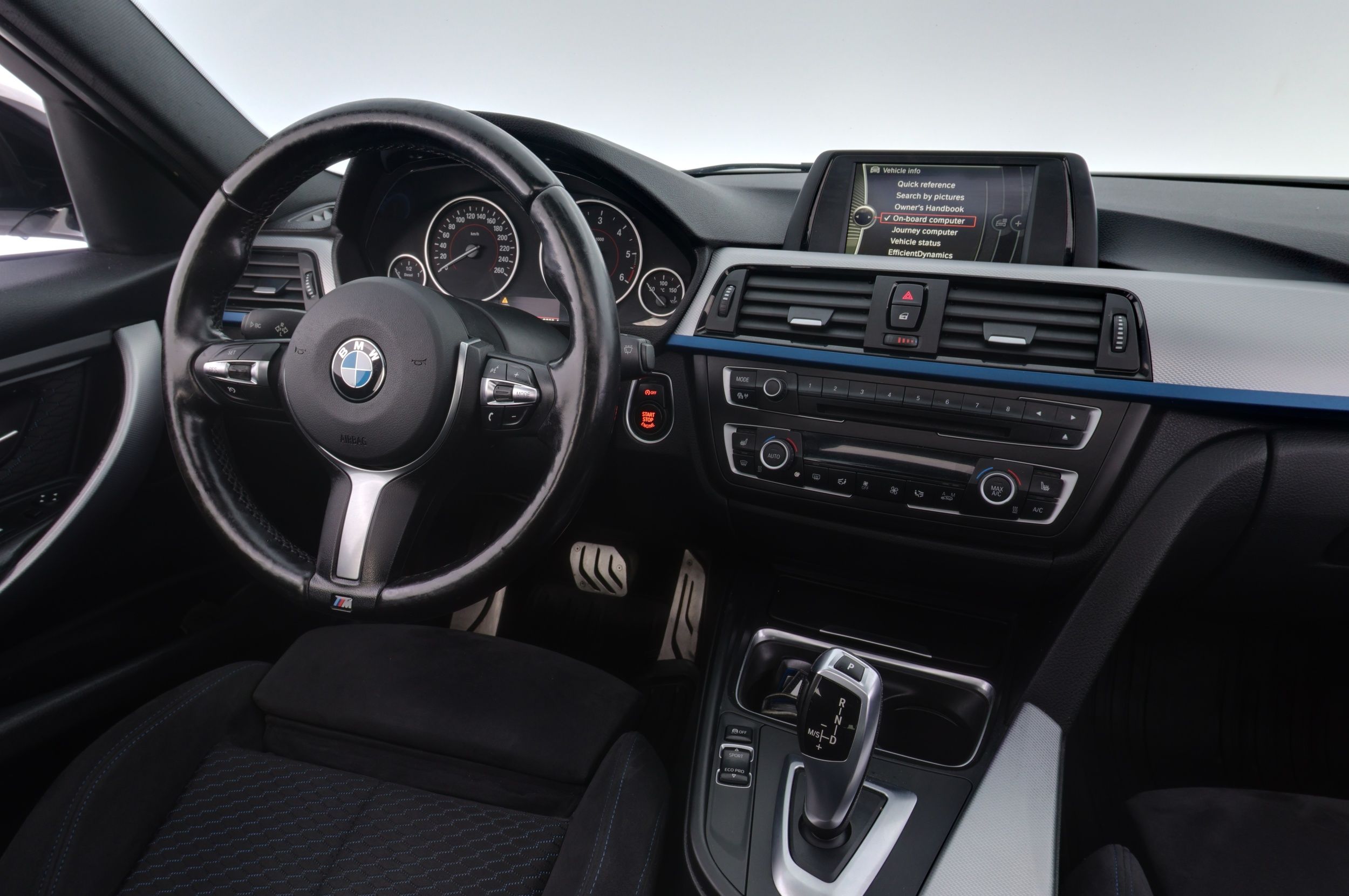 BMW 320 2012