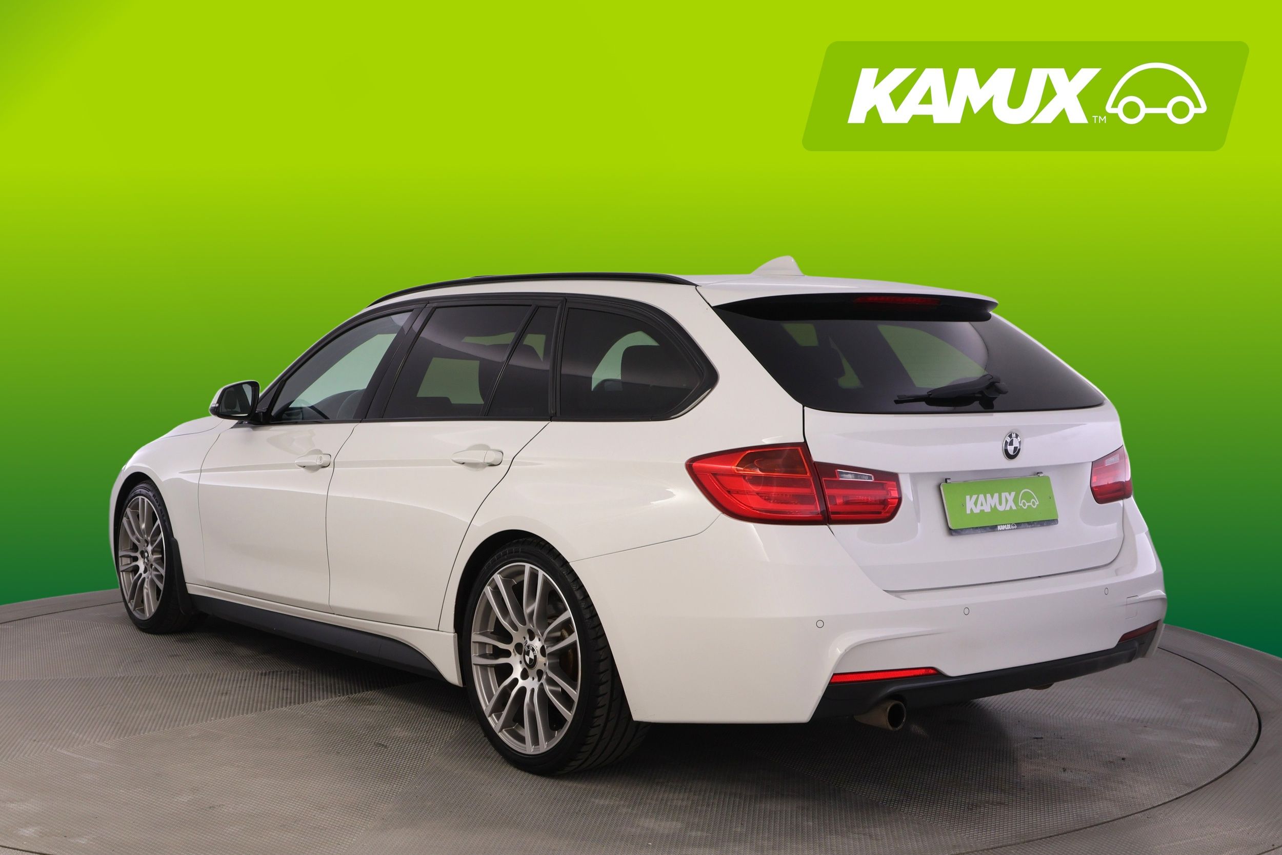 BMW 320 2012