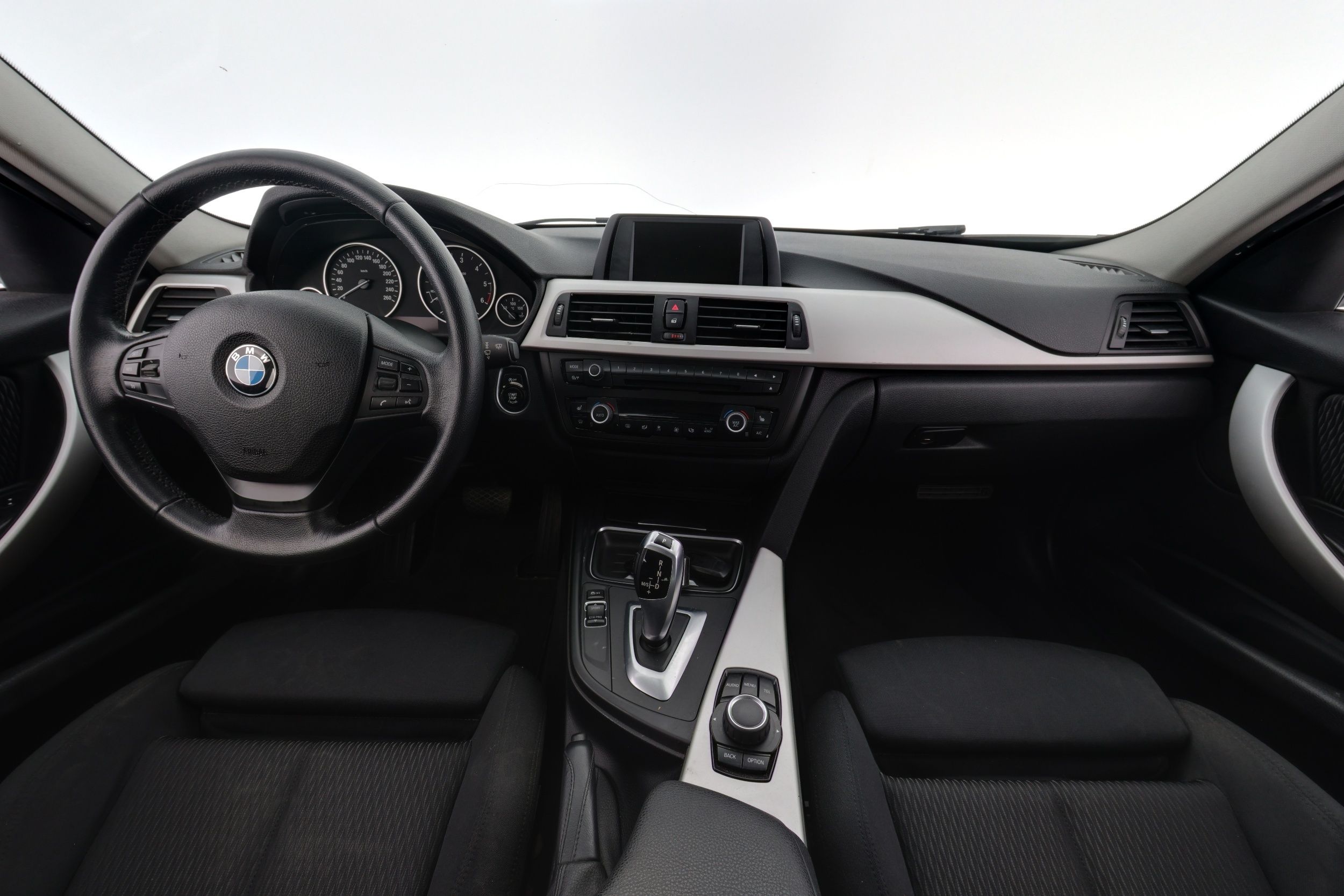 BMW 320 2014
