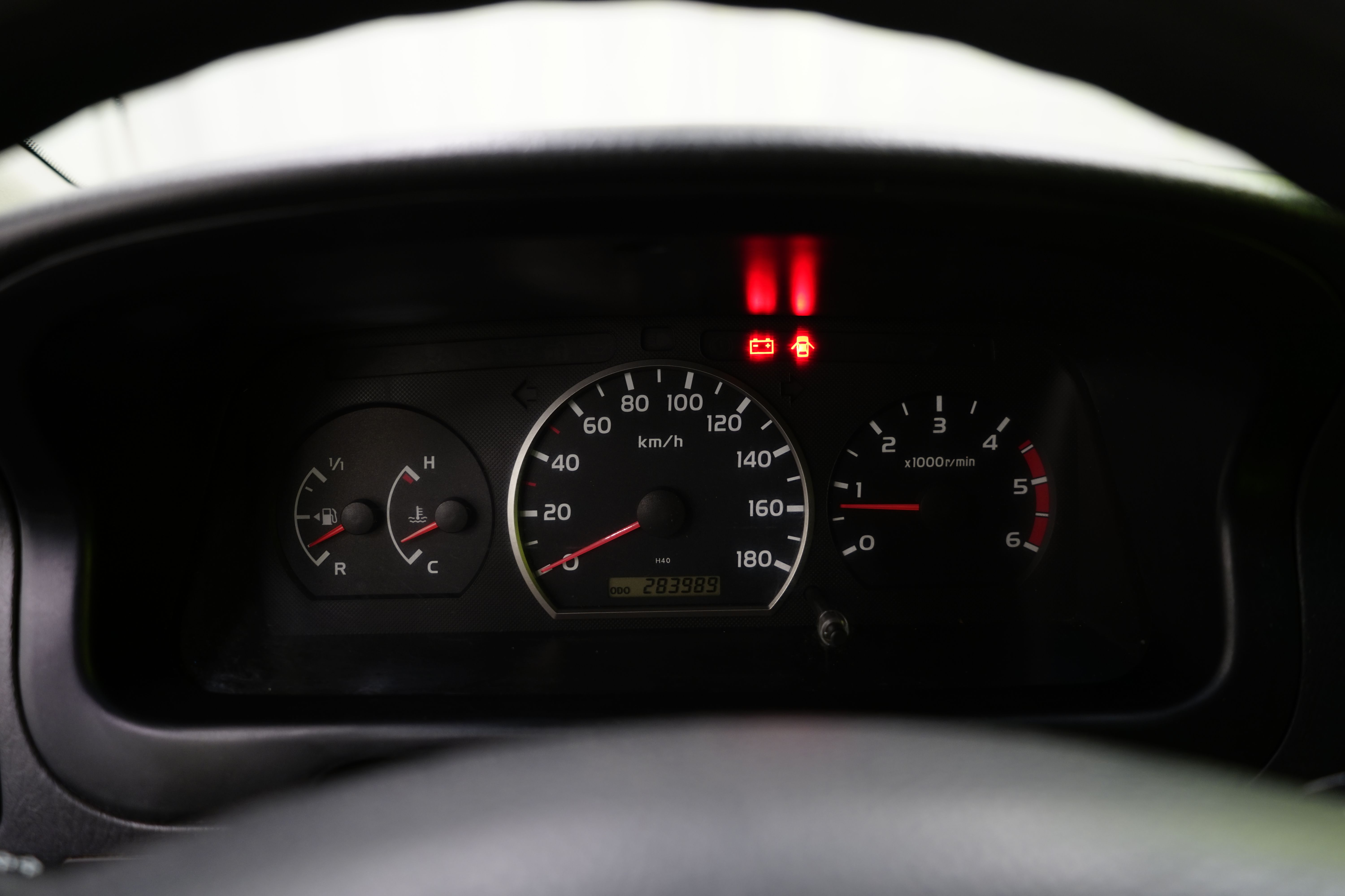 Toyota Hiace 2011
