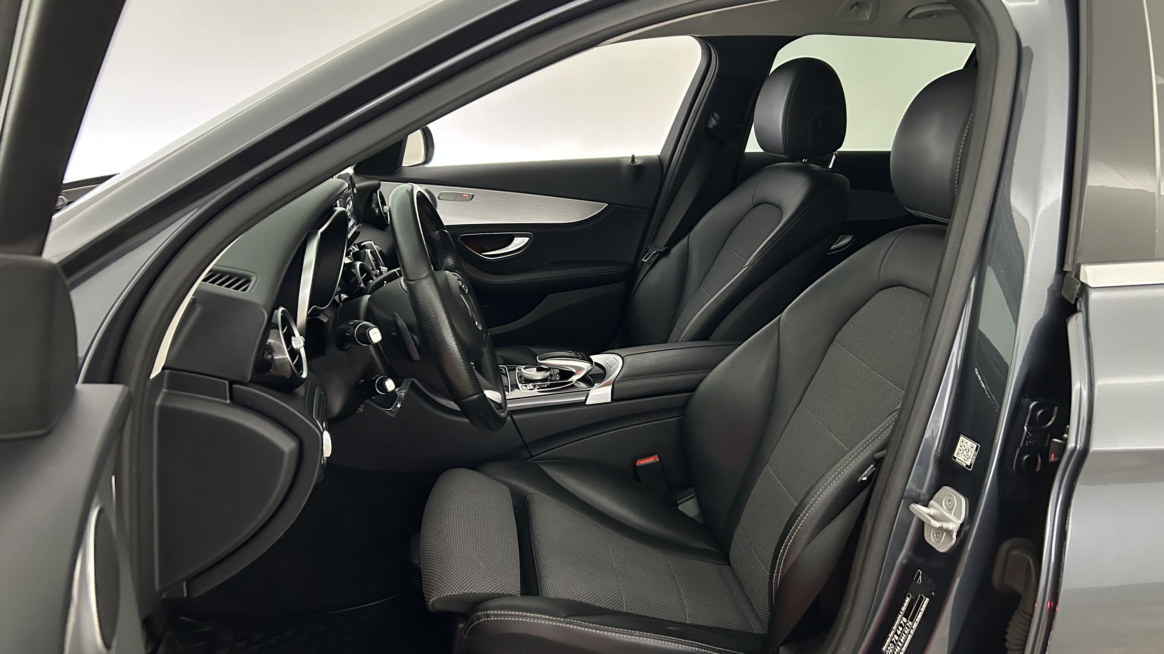 Mercedes-Benz C 2015