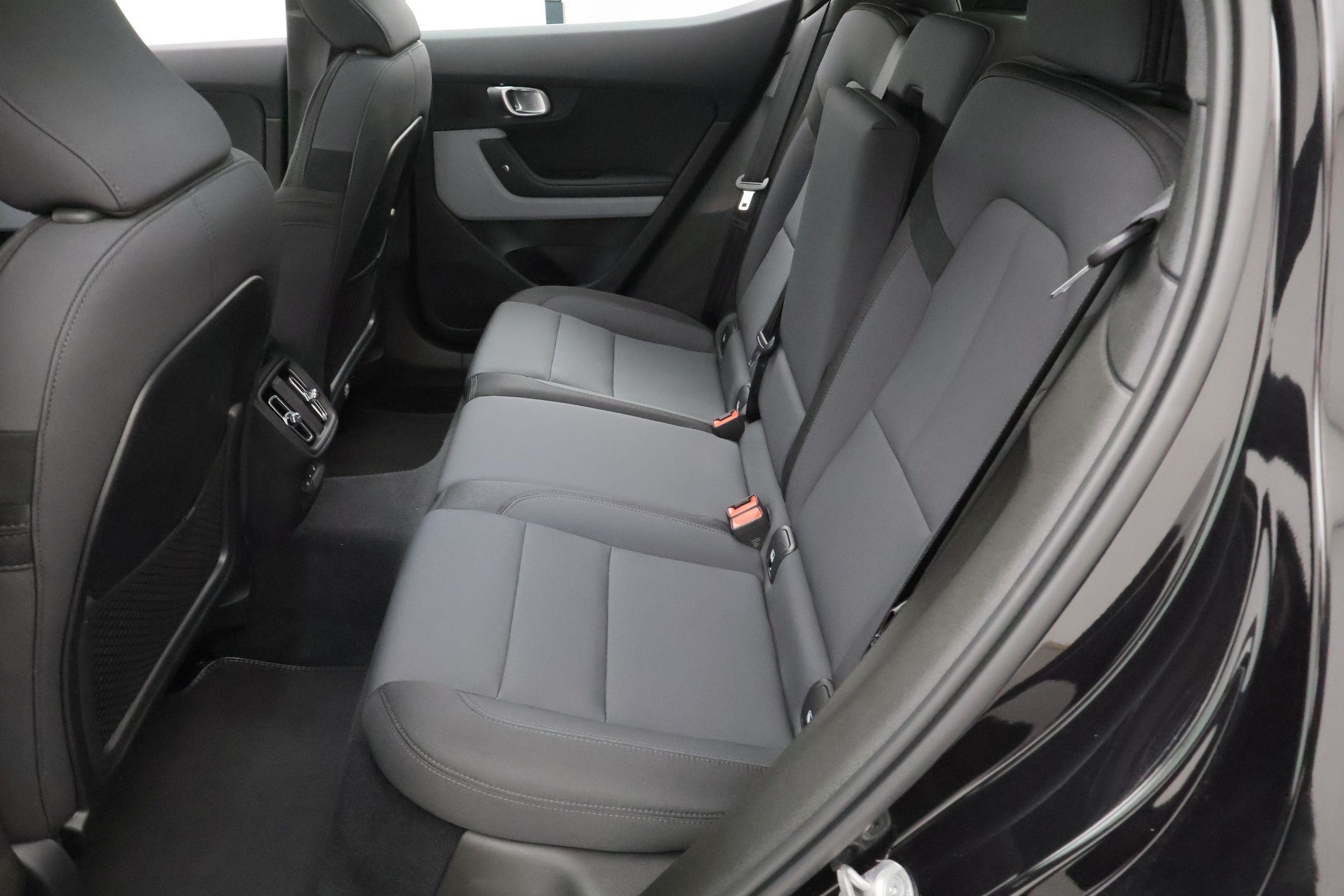 Polestar 2 2025