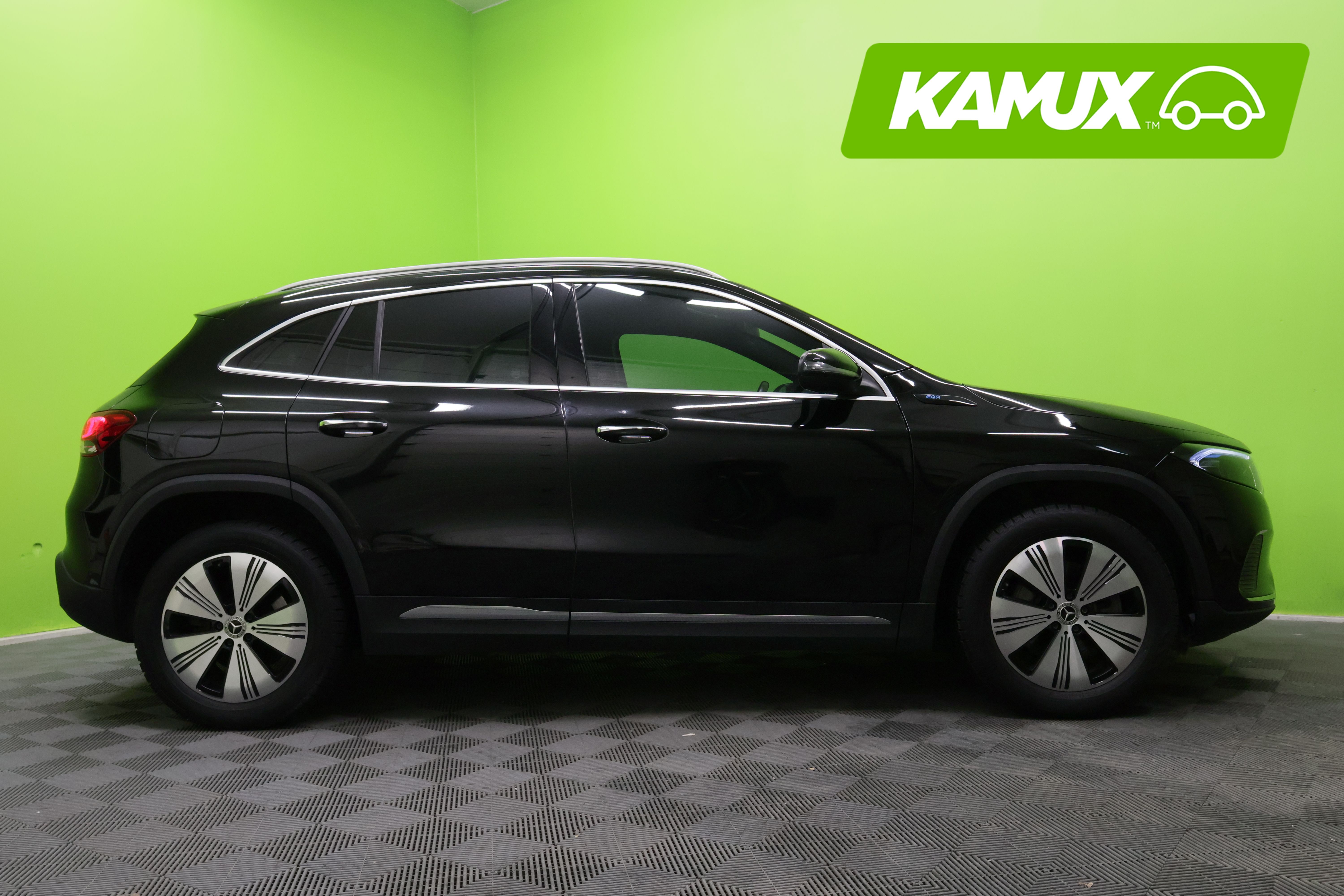 Mercedes-Benz EQA 2021