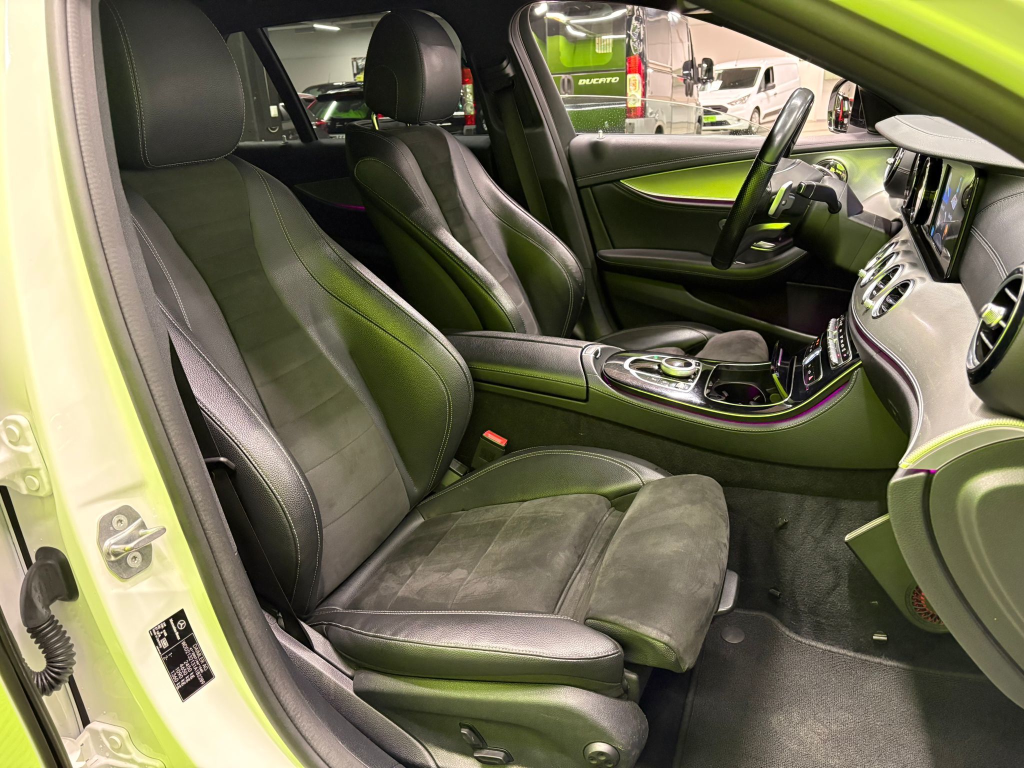 Mercedes-Benz E 2017