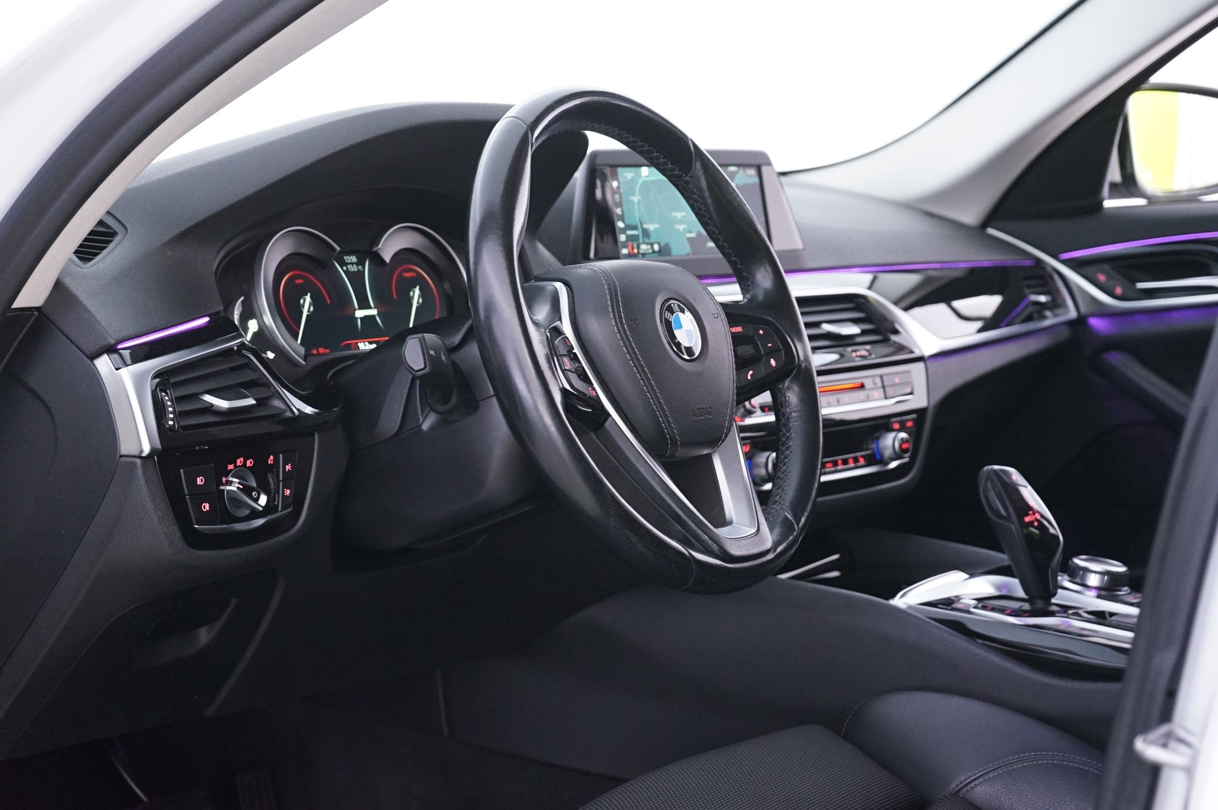 BMW 530 2019