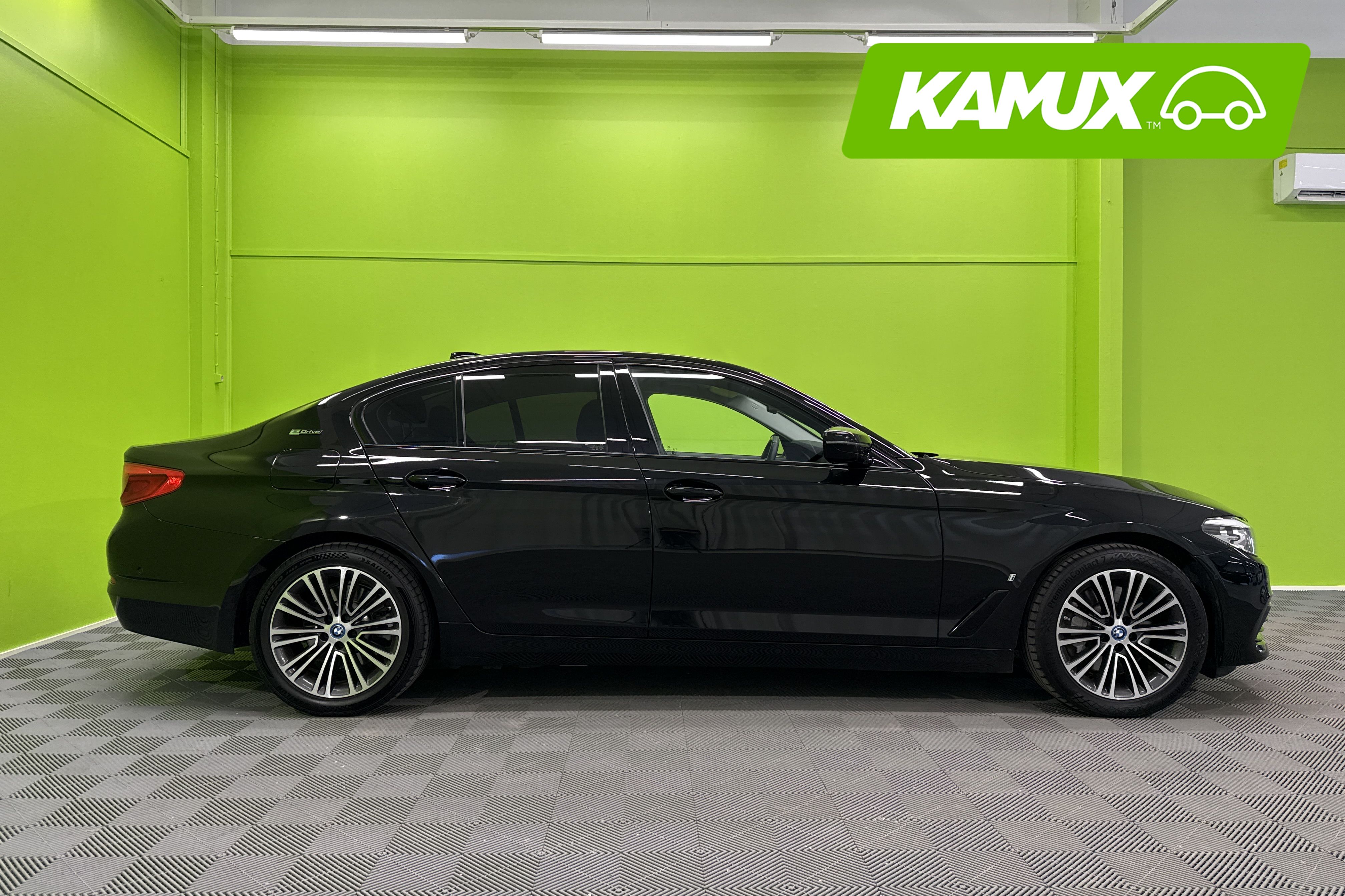 BMW 530 2019