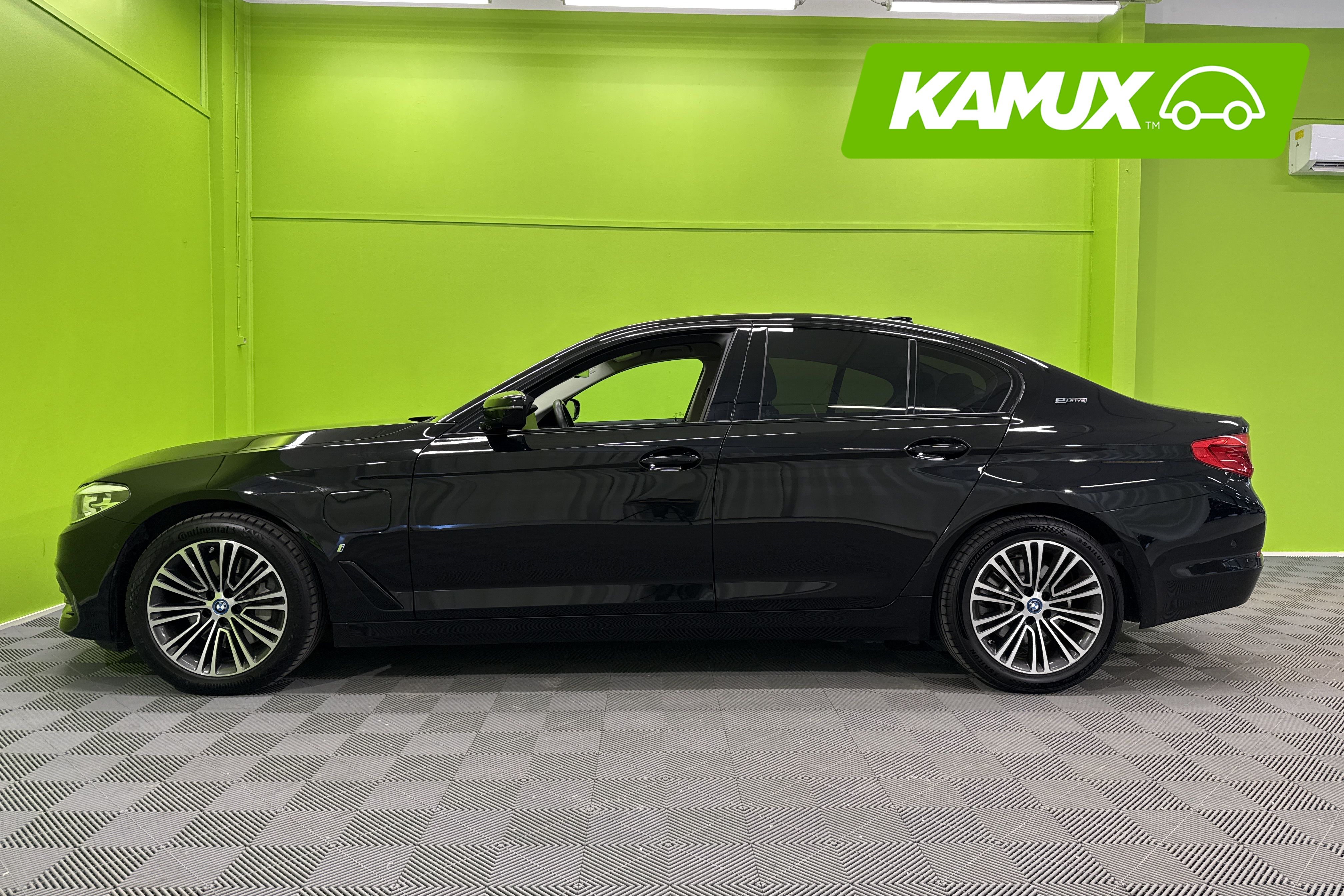 BMW 530 2019