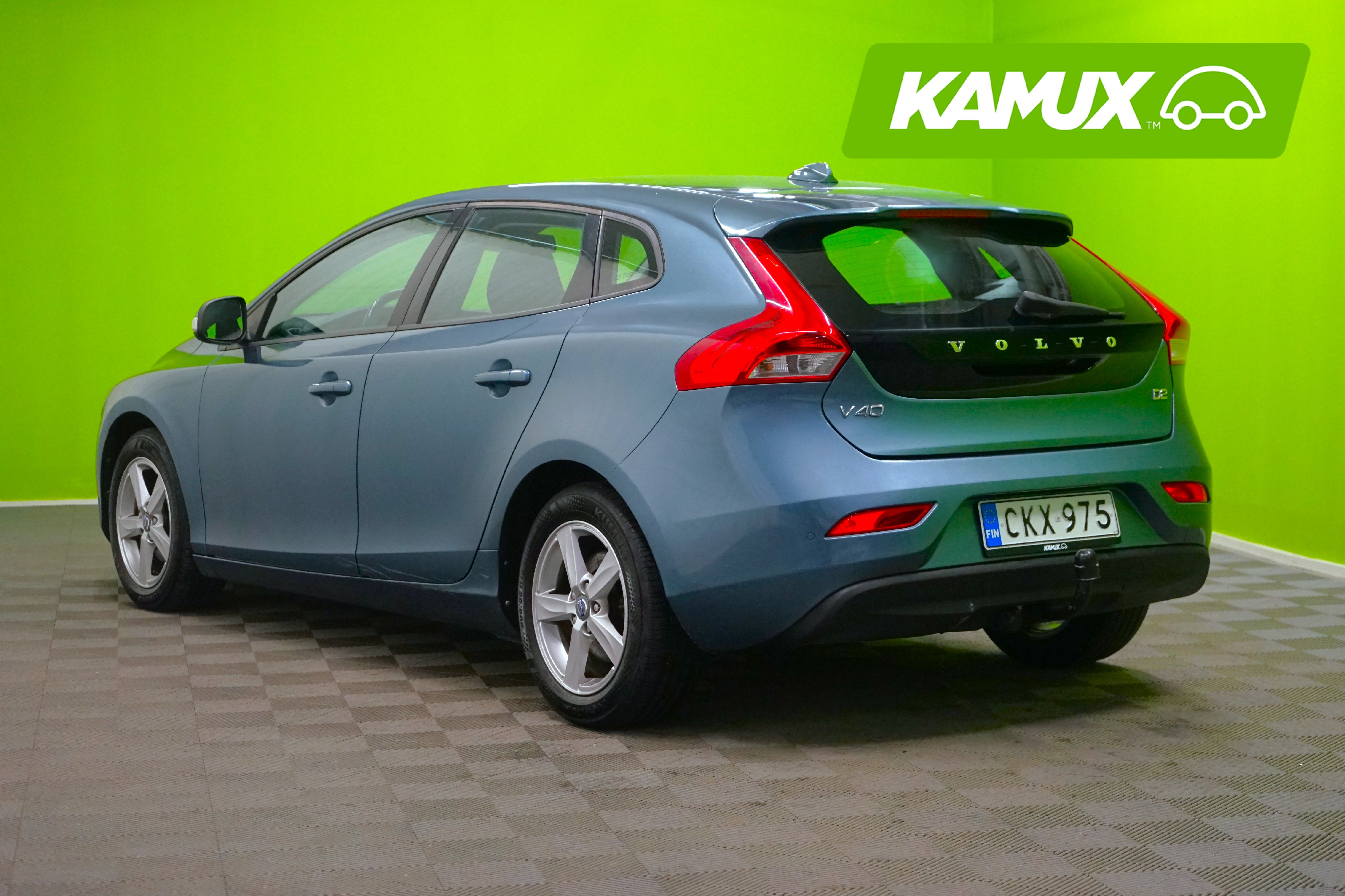Volvo V40 2013