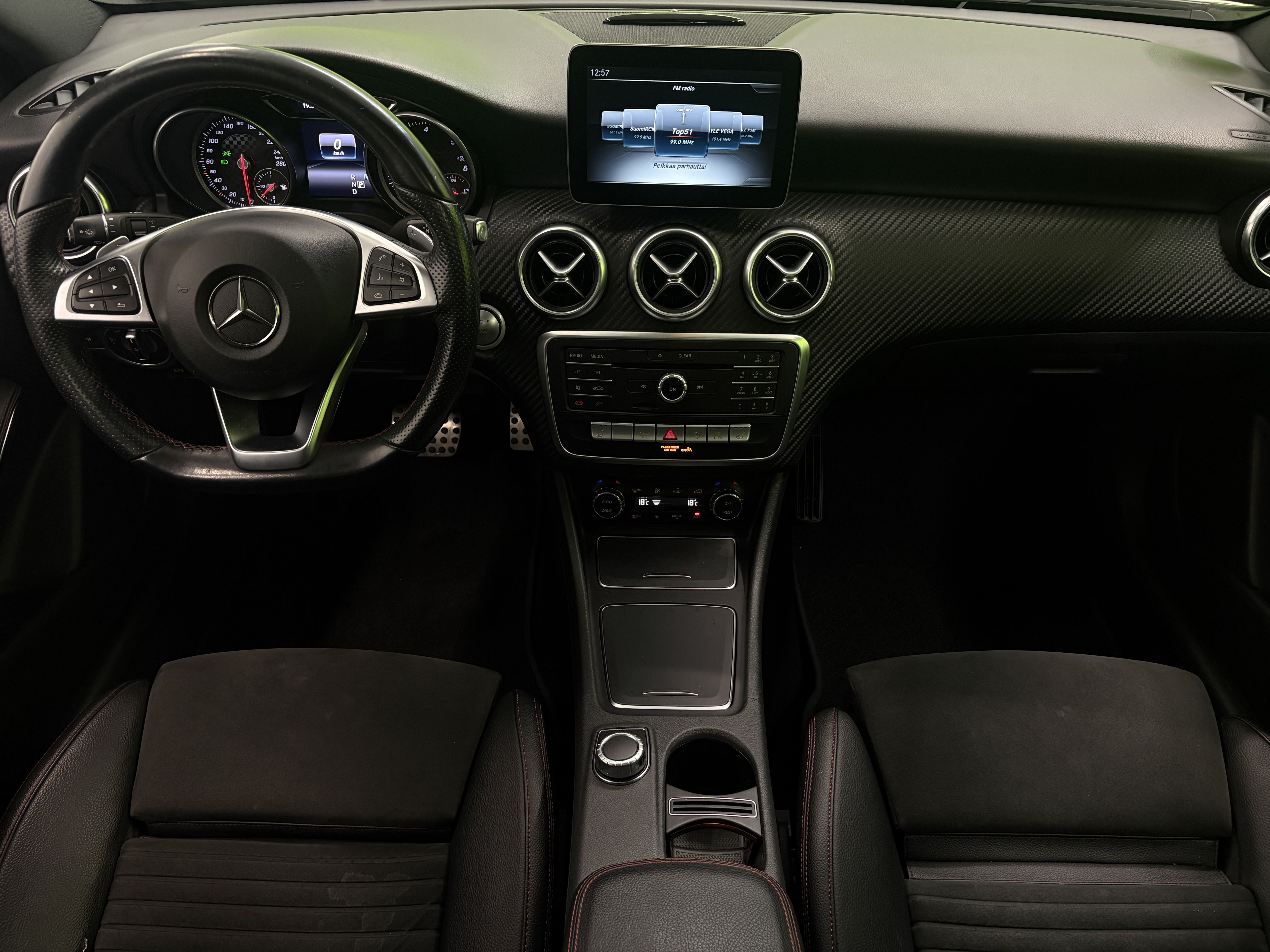 Mercedes-Benz A 2016