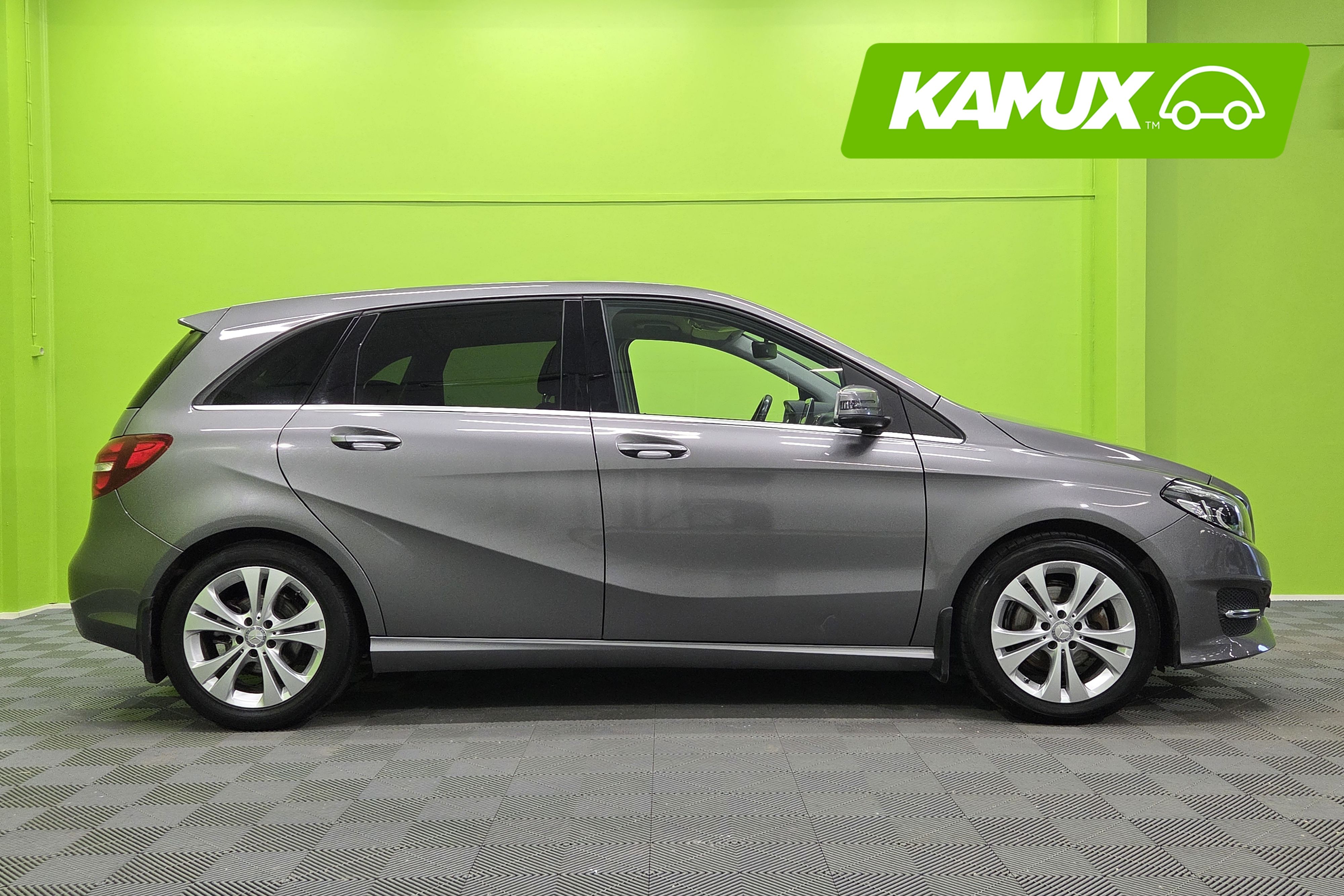 Mercedes-Benz B 2015