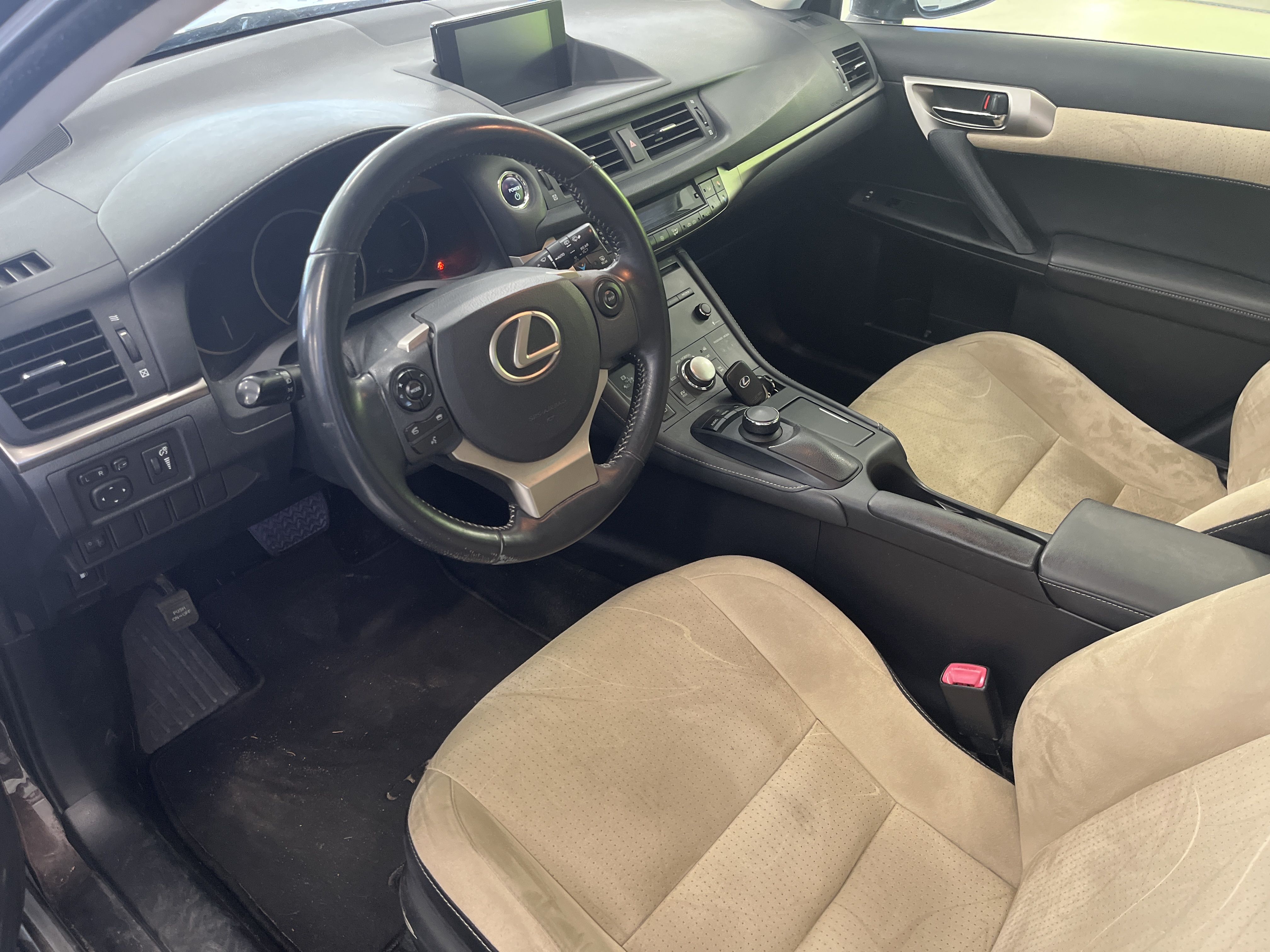 Lexus CT 2014