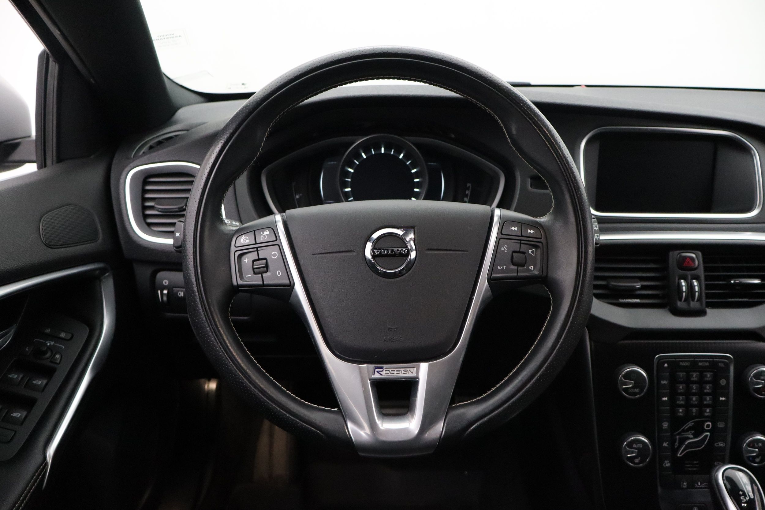 Volvo V40 2017