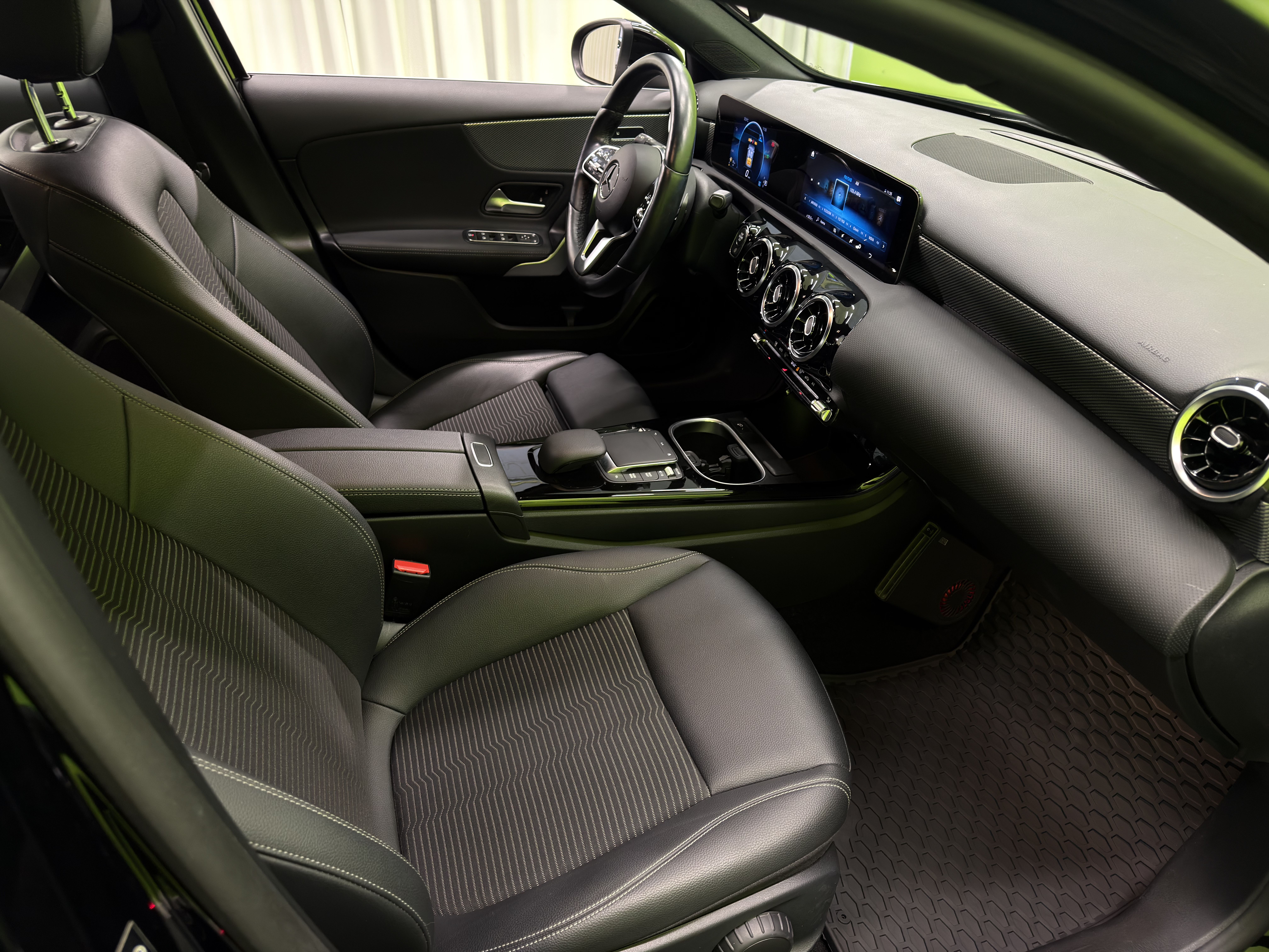 Mercedes-Benz A 2023