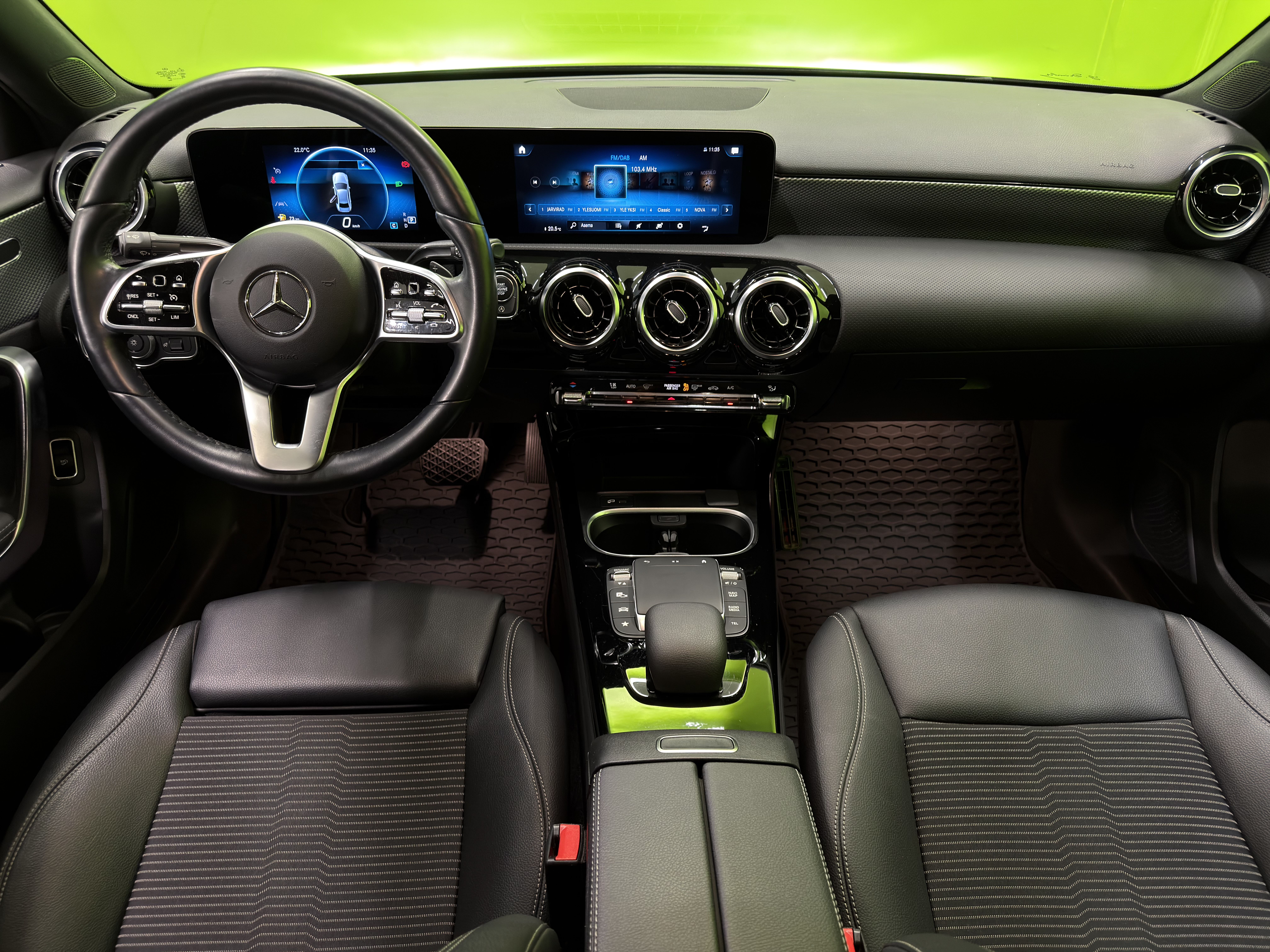 Mercedes-Benz A 2023