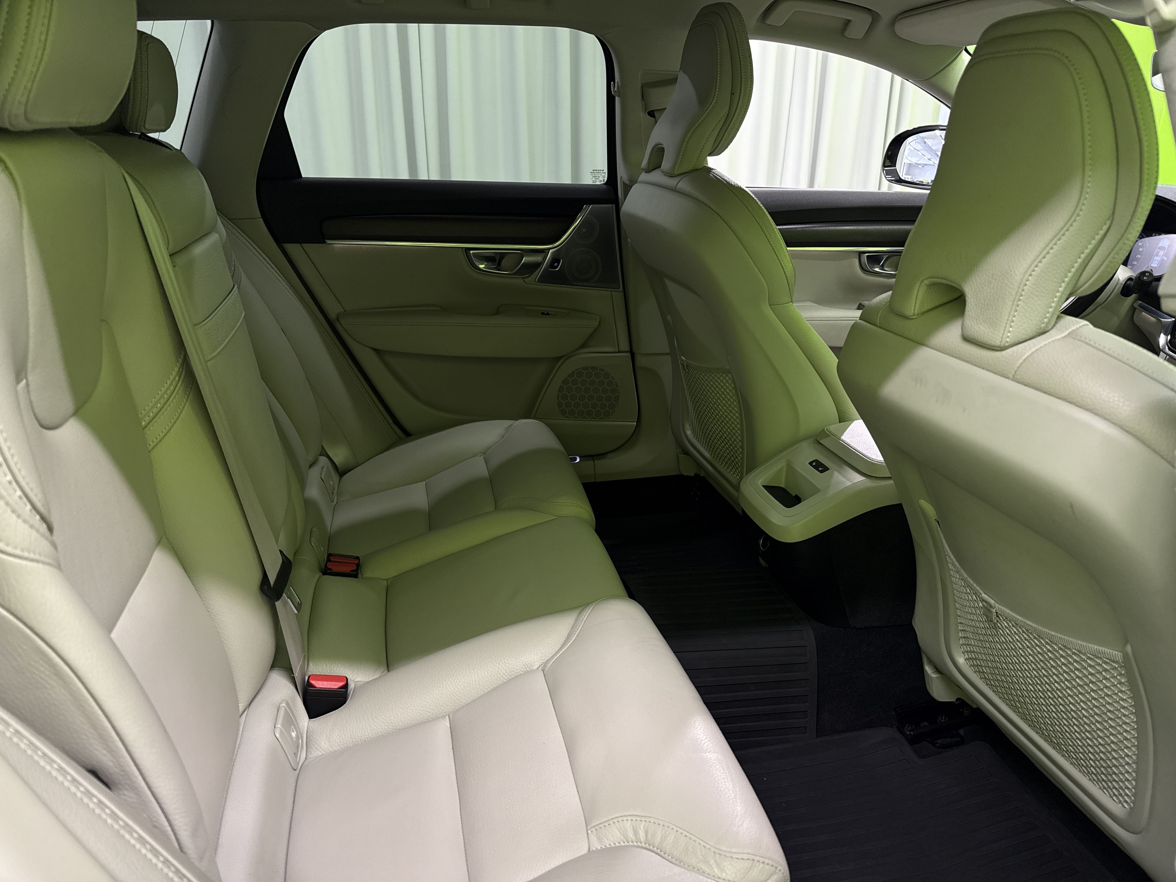 Volvo V90 Cross Country 2020