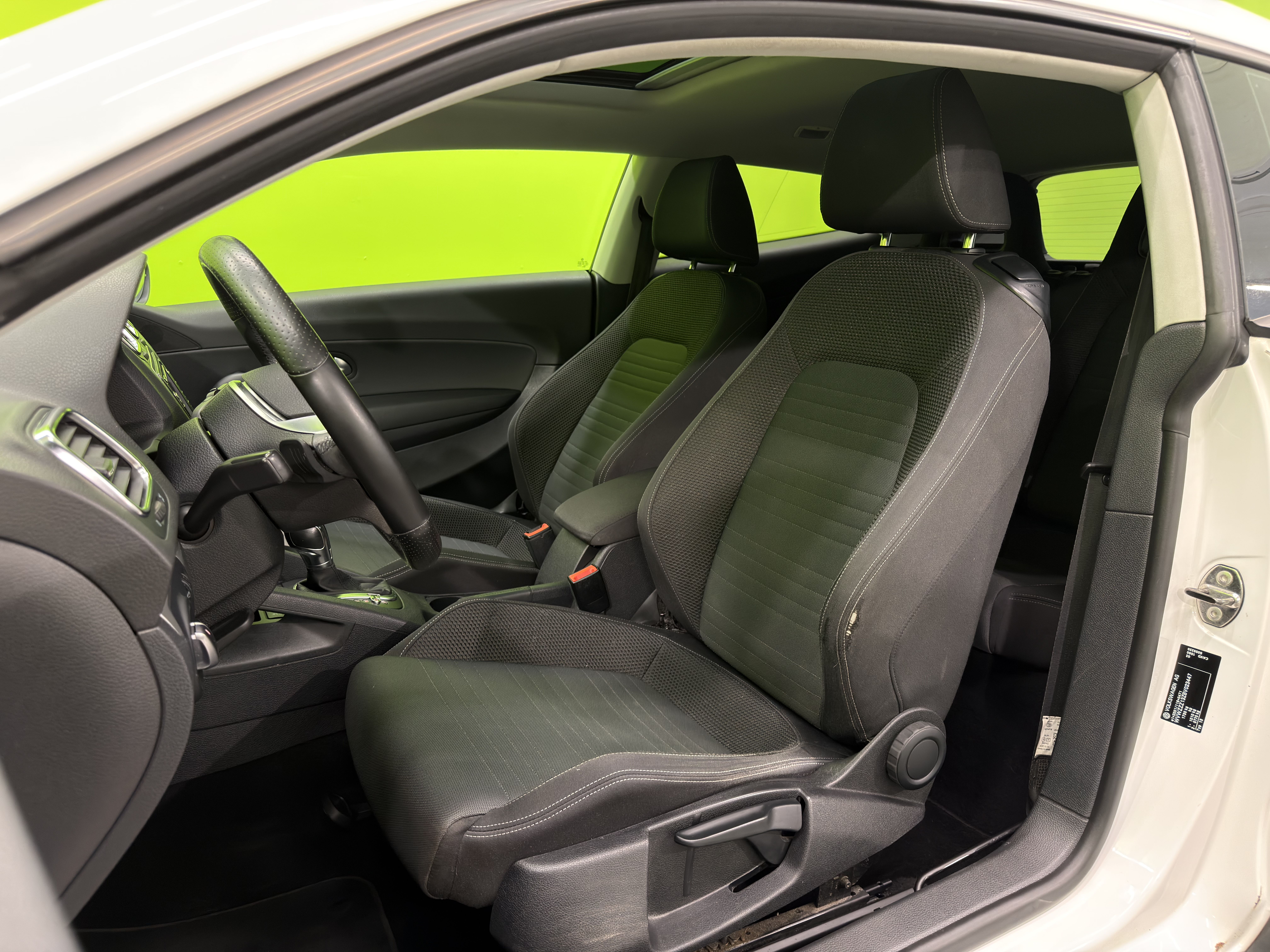 Volkswagen Scirocco 2011